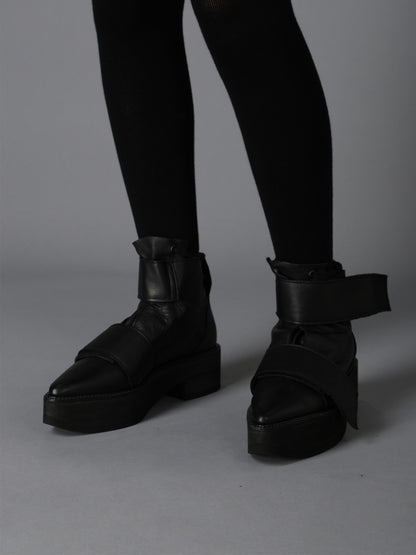 MATTE LEATHER+10-OUNCE DENIM 2-WAY BELTED LACE-UP ANKLE BOOTS