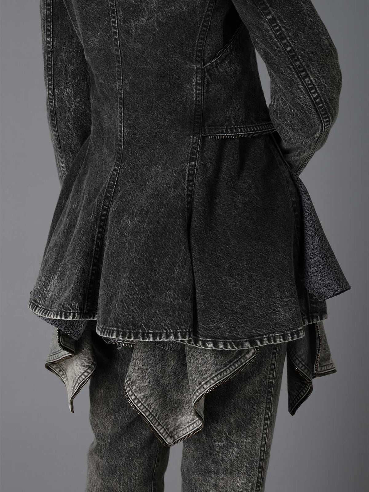 MIST BLEACHED DENIM BUSTIER DETAIL JACKET
