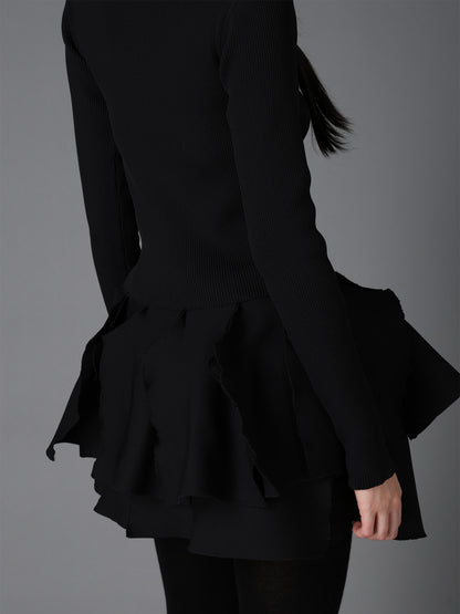 HIGH-GAUGE 3D KNIT FRILLED PULLOVER