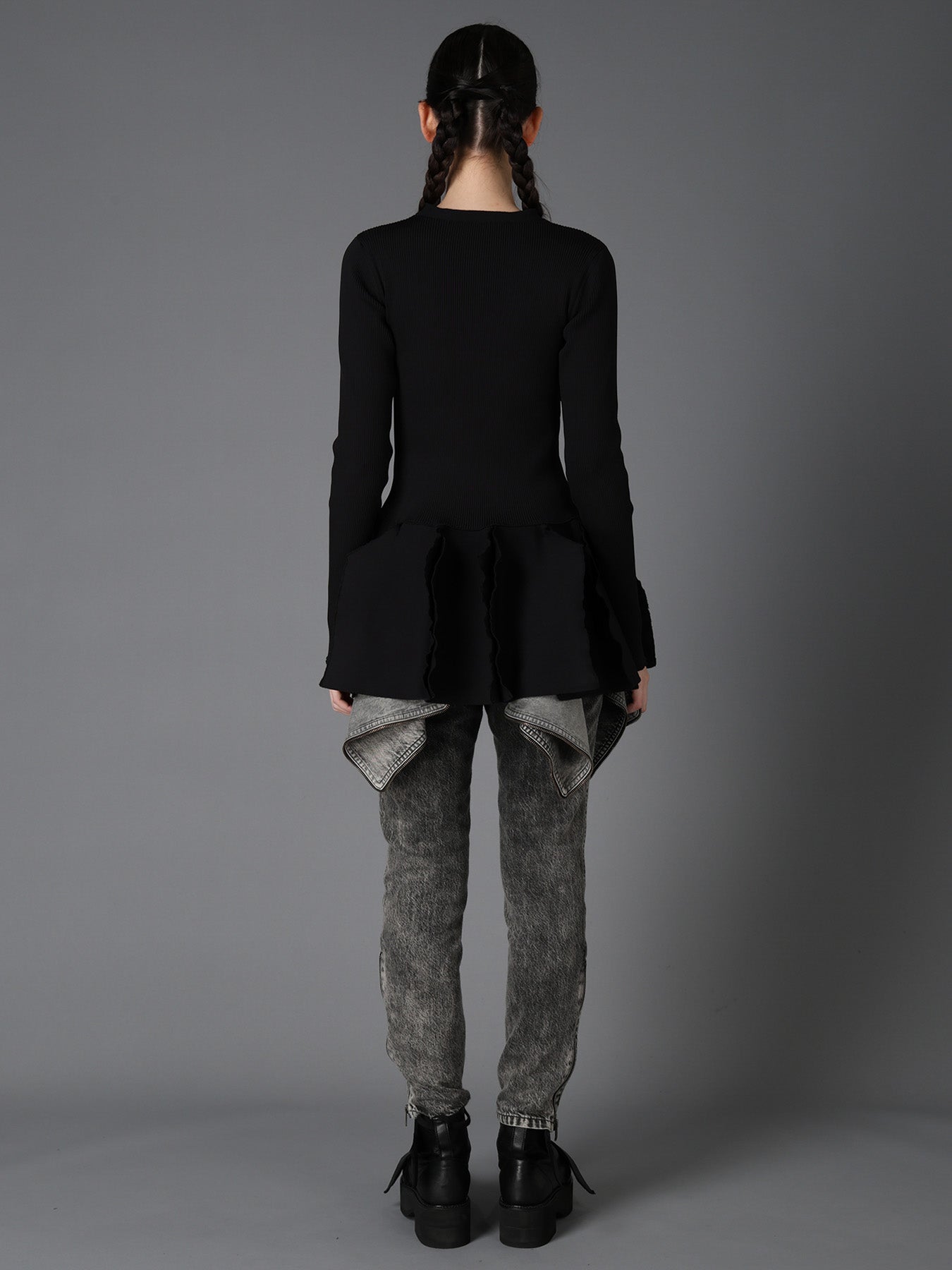 HIGH-GAUGE 3D KNIT FRILLED GARDIGAN