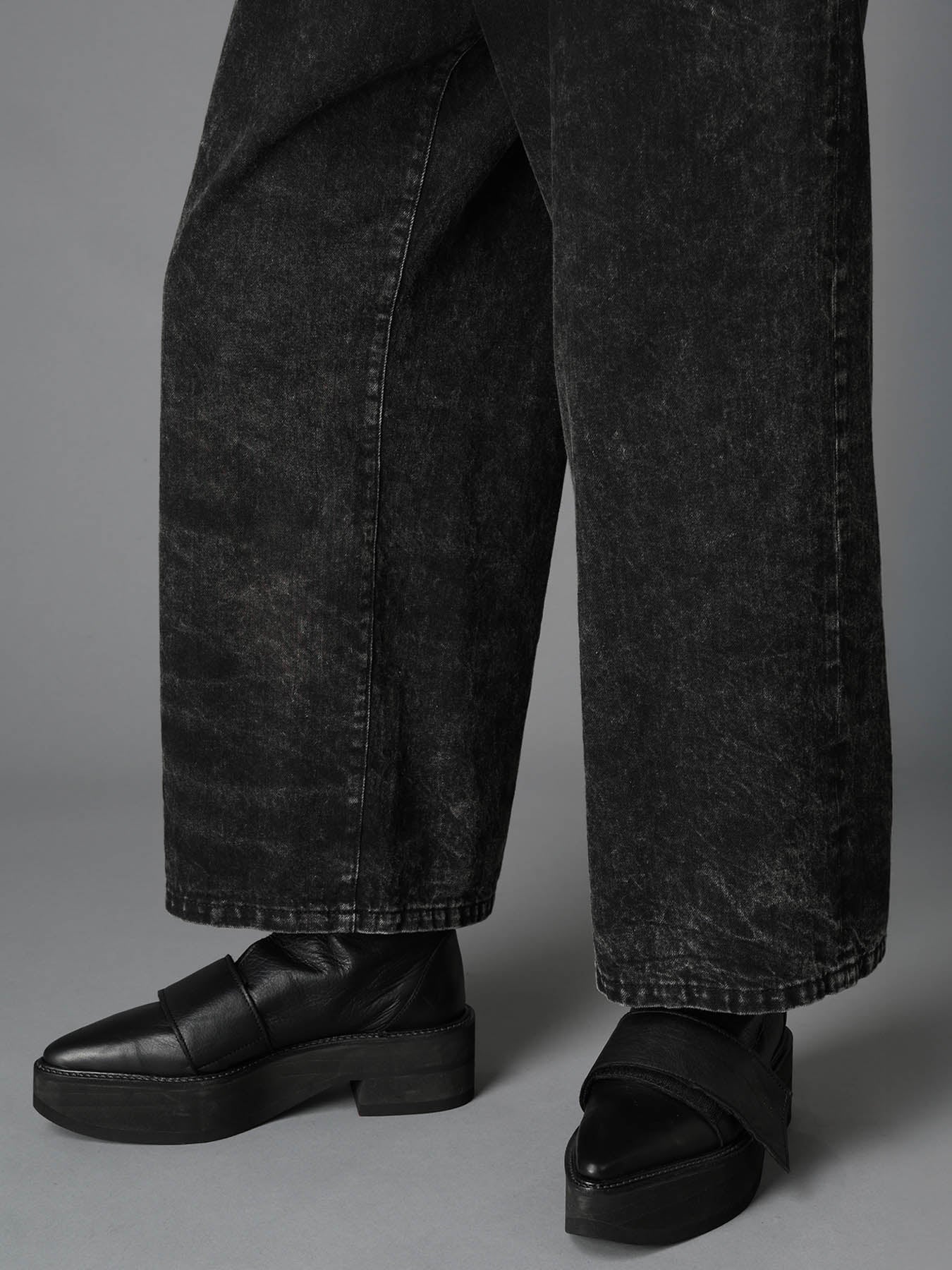 CHEMICAL BLEACHED DENIM SAILOR PANTS