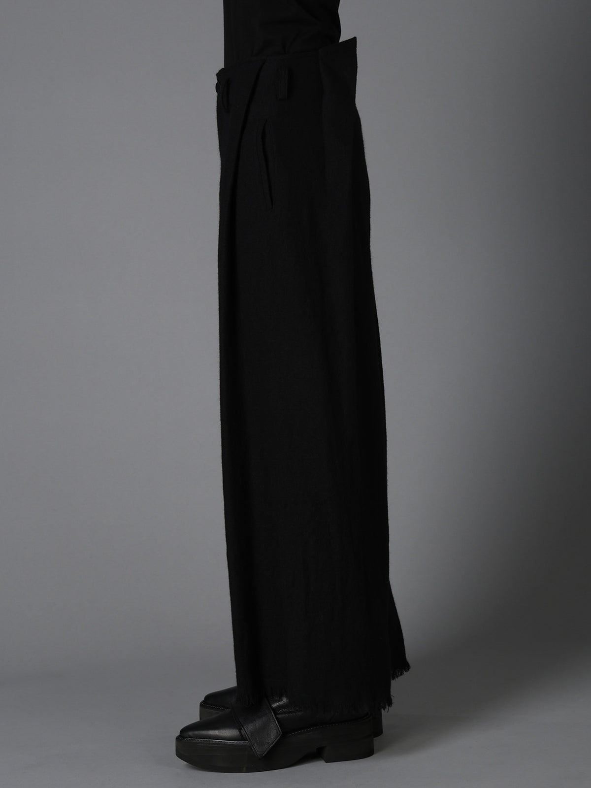 HERRINGBONE BIG TUCK PANTS