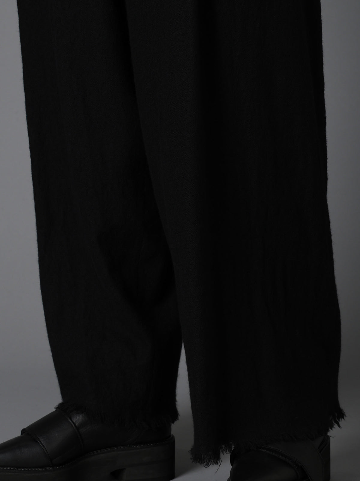 HERRINGBONE BIG TUCK PANTS
