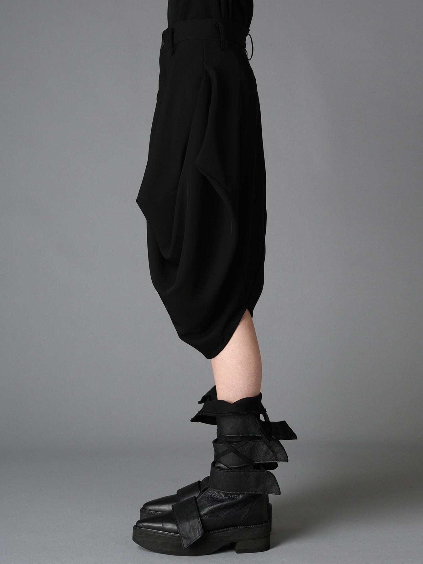 DOUBLE SATIN SQUARE PANTS