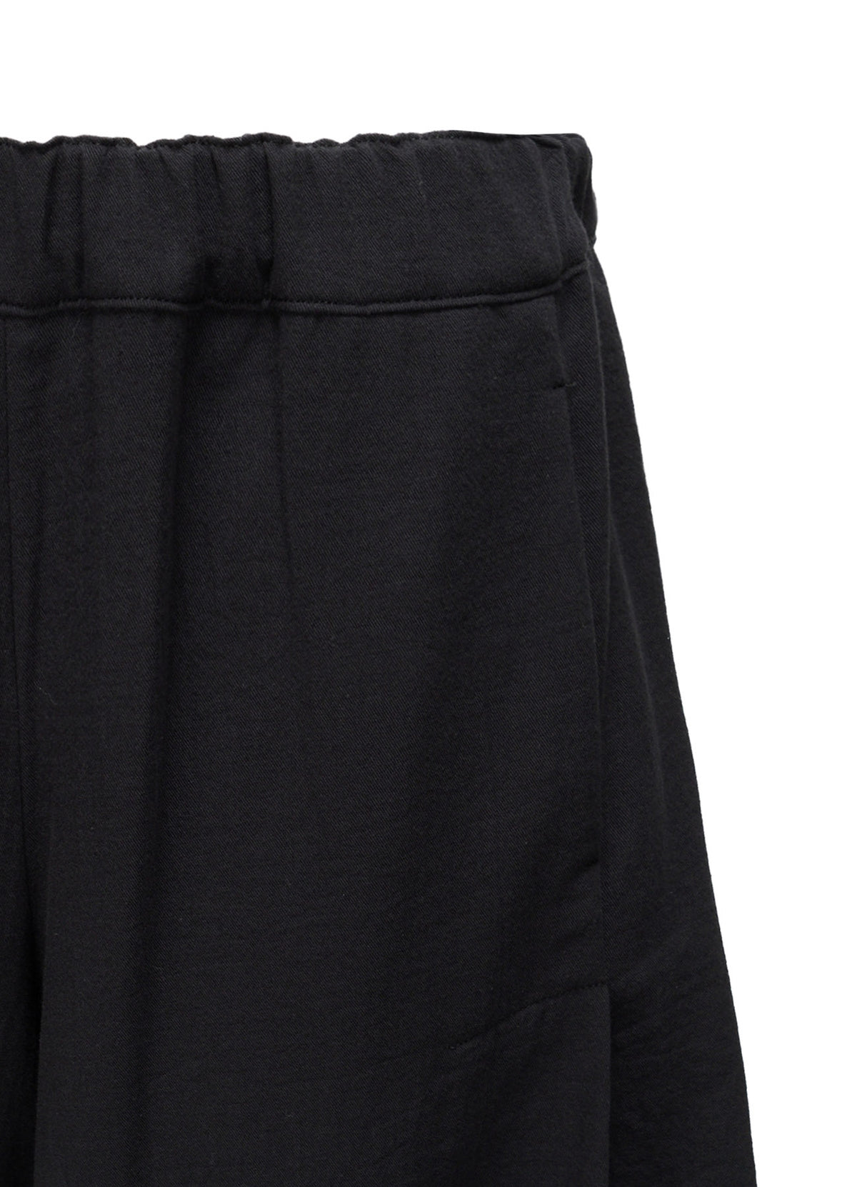 DOUBLE CLOTH ELASTIC WAIST TUCK PANTS