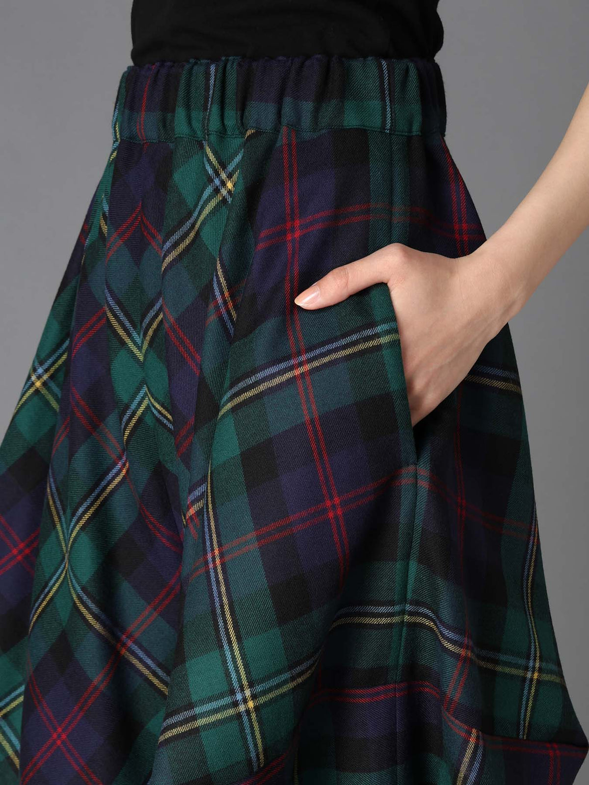GREEN TARTAN WIDE TUCK PANTS