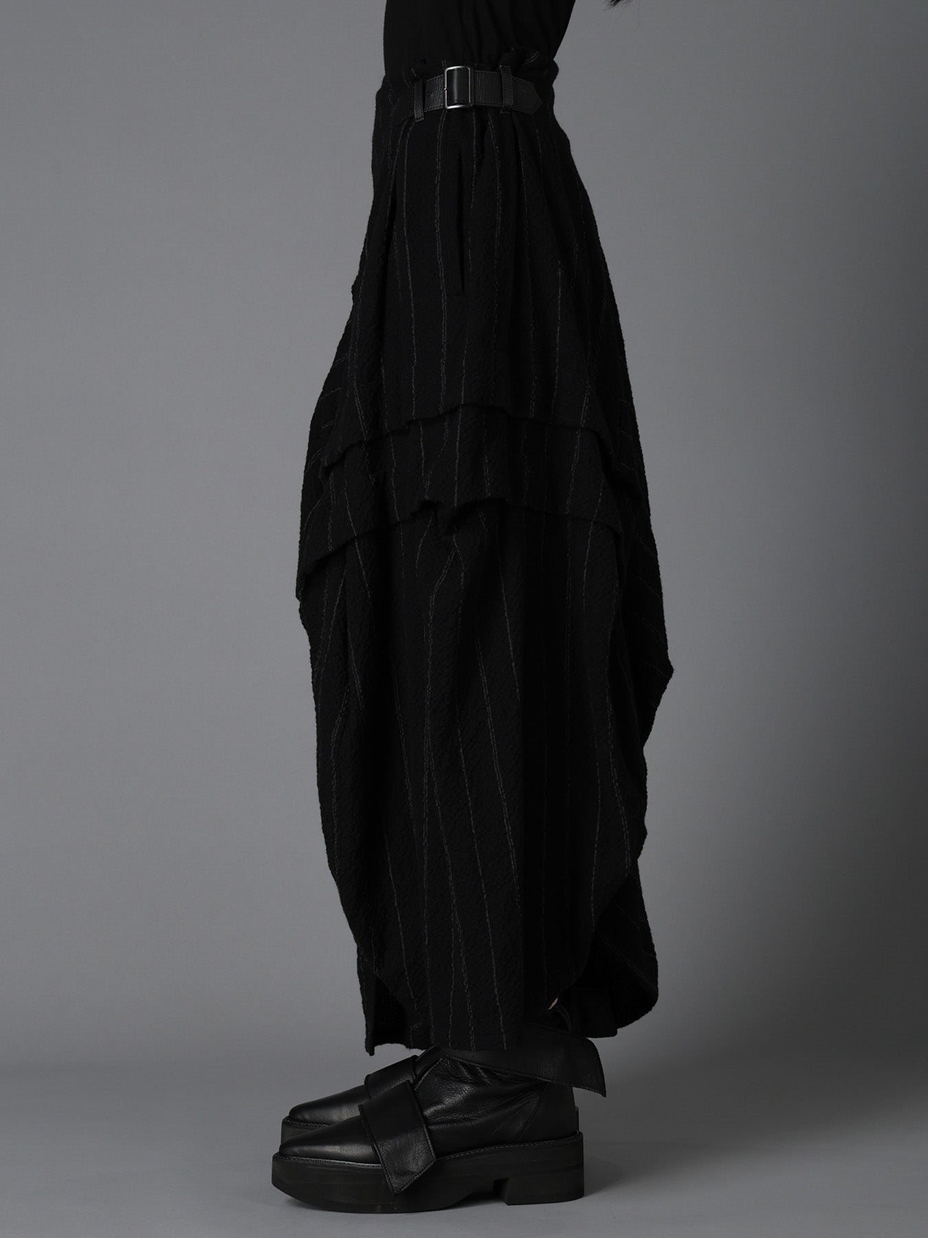 C/W STRIPE  TUCK SKIRT