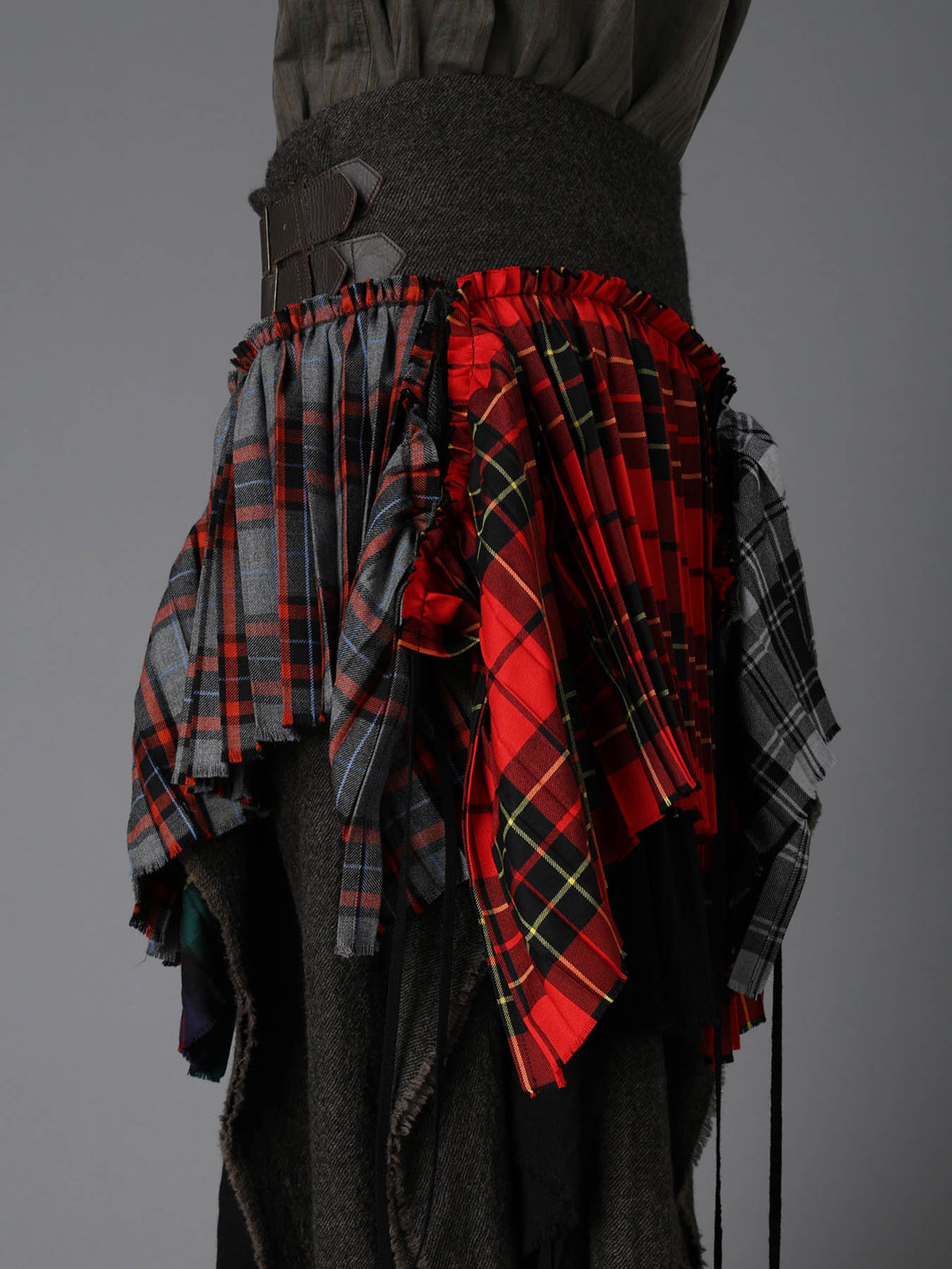 SERGE+PLAID PLEATED DETAIL SKIRT