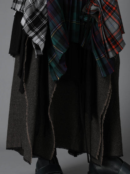 SERGE+PLAID PLEATED DETAIL SKIRT