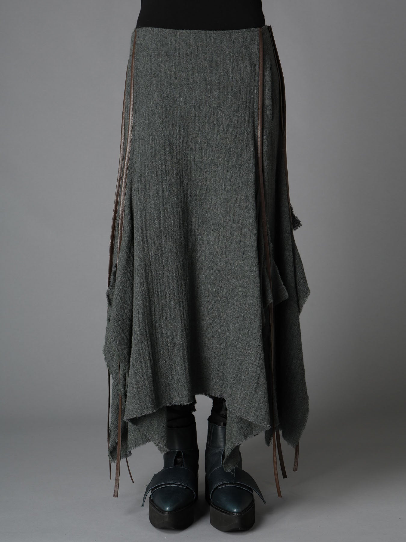 W/ VIYELLA FLARED PANEL SKIRT