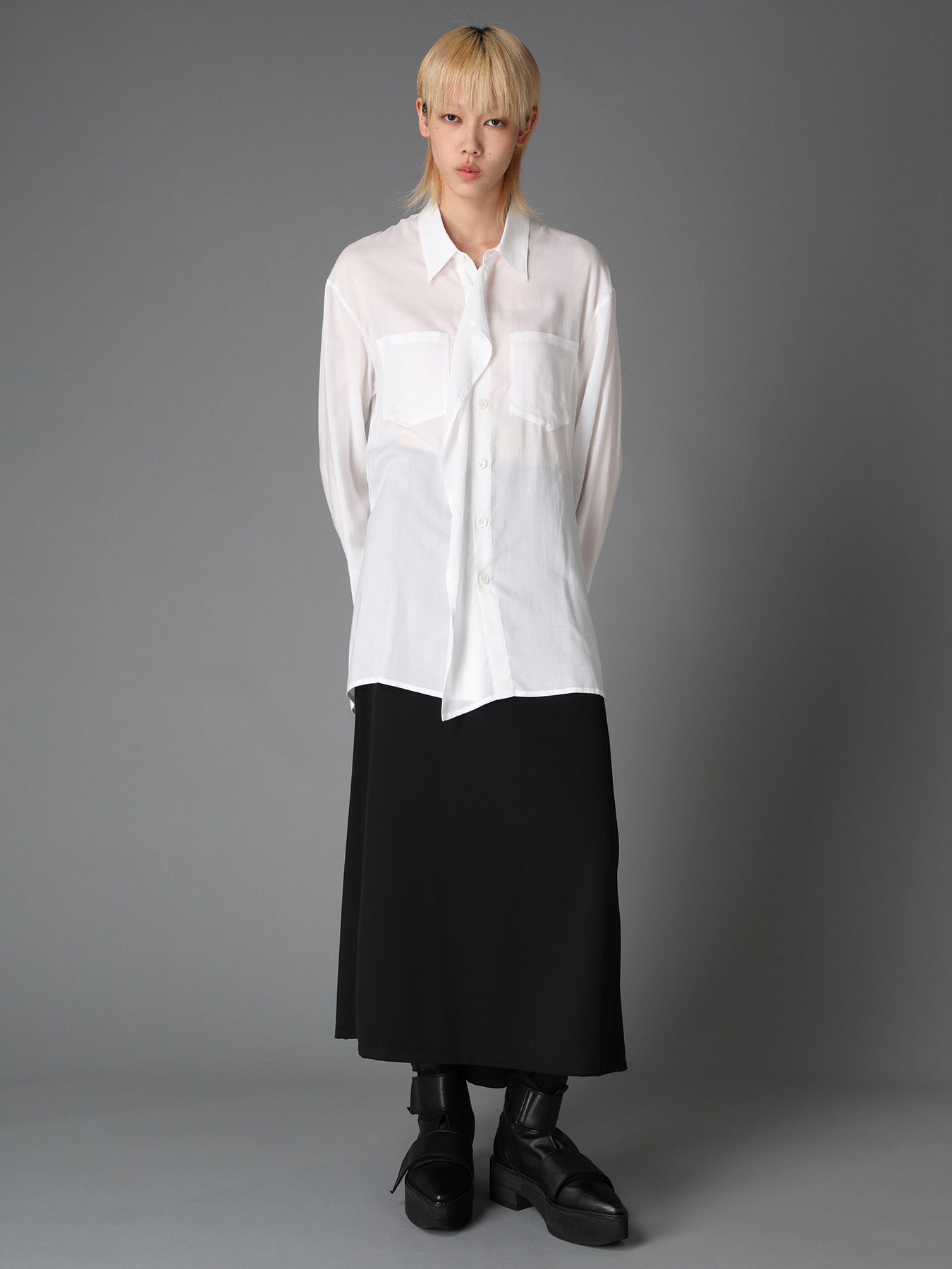 WOOL GABARDINE  BACK SLIT SKIRT