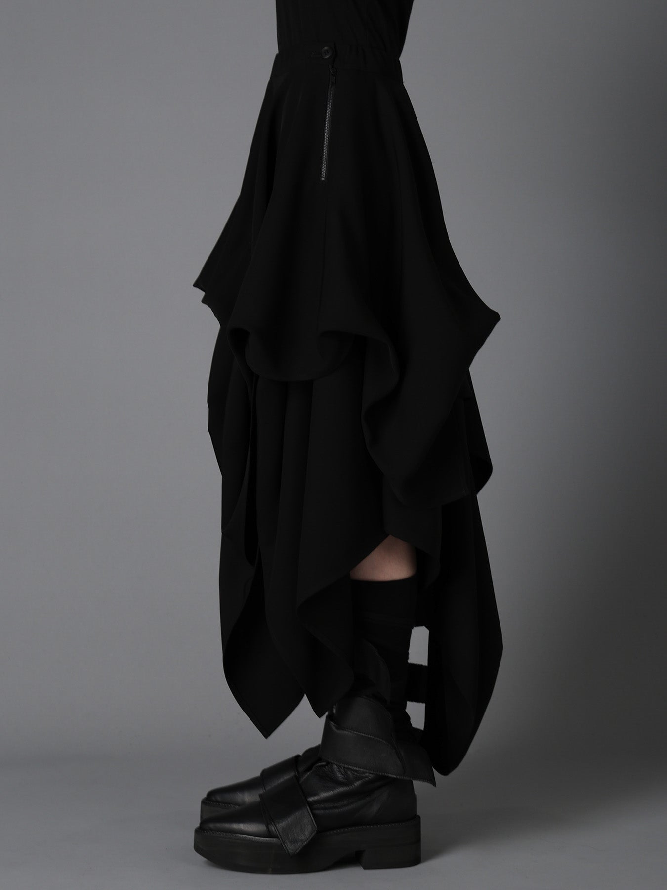 DOUBLE SATIN ELASTIC WAIST DOUBLE LAYERED SKIRT
