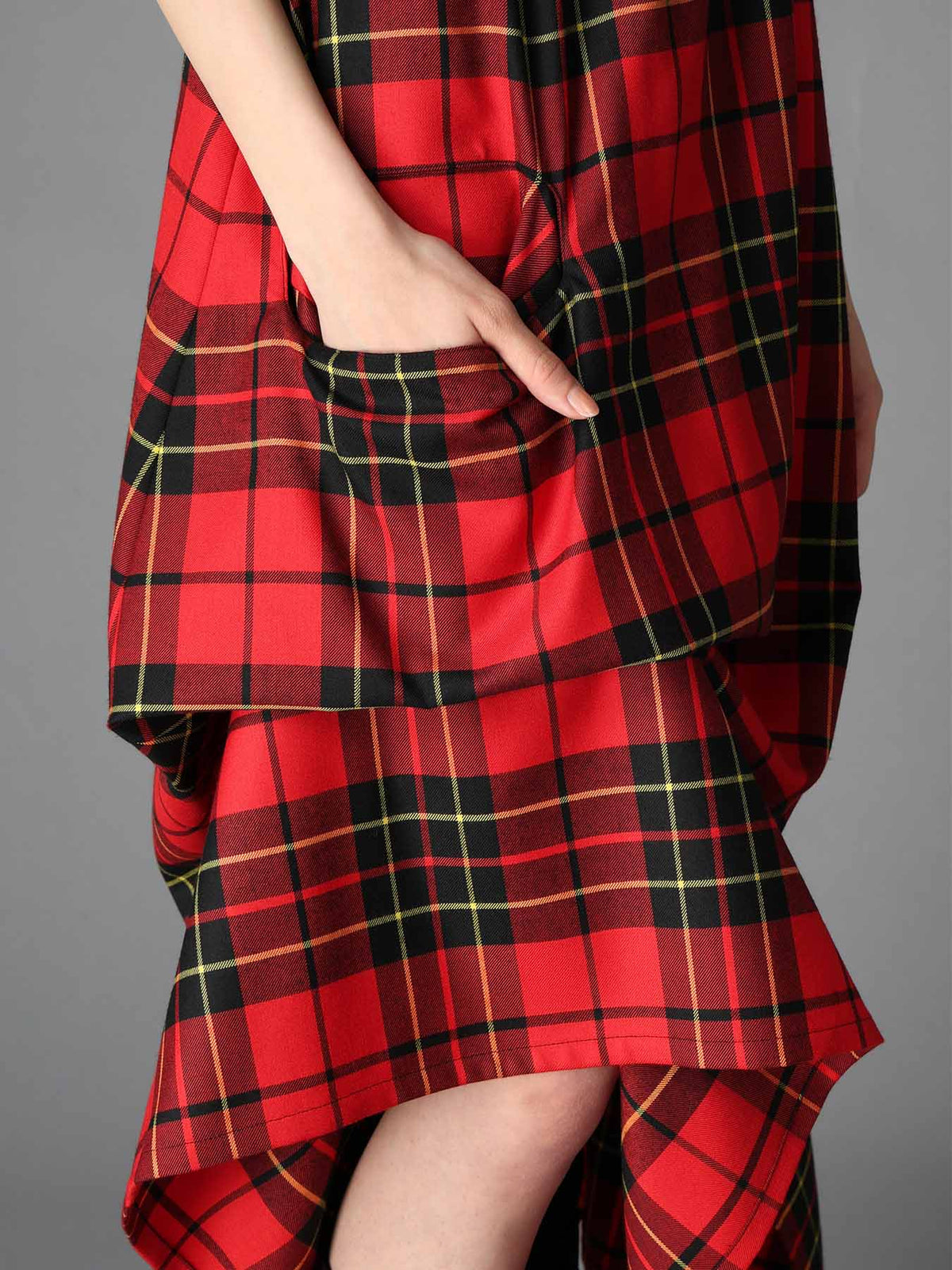 RED TARTAN IRREGULAR HEM LINE SKIRT
