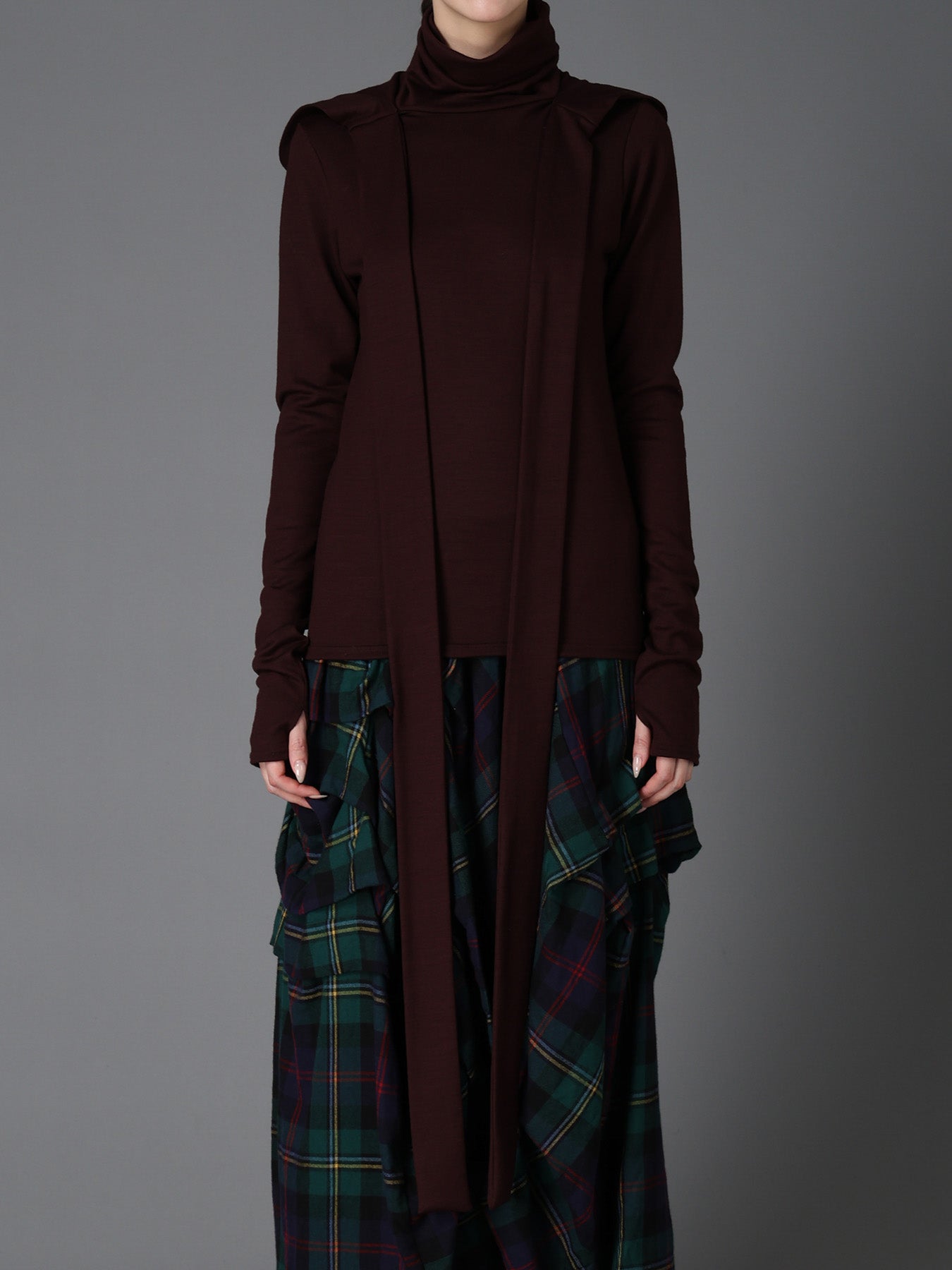 W/ SINGLE JERSEY SCARF DETAIL HOODED T SHIRT