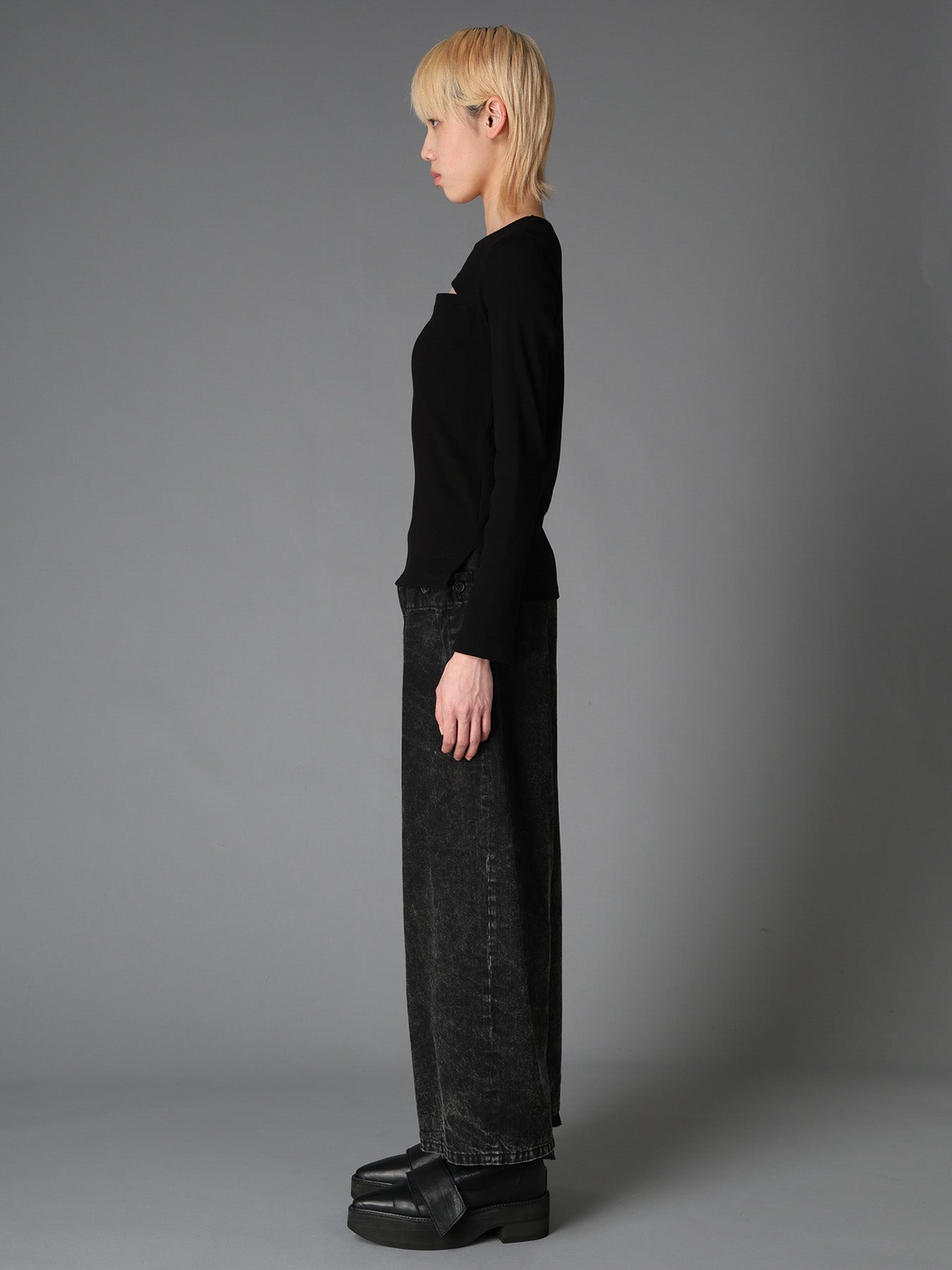 C/ RIB SLIT CHEST LONG SLEEVE T
