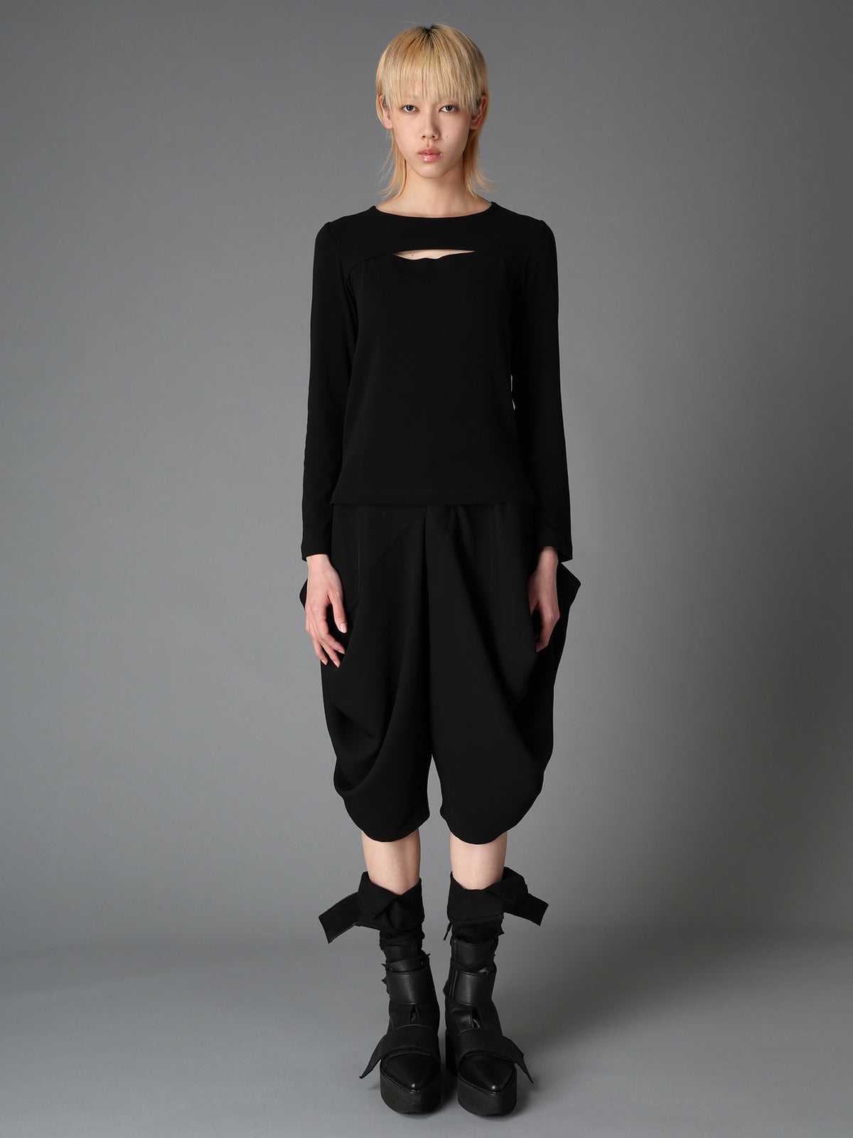 BRUSHED STRETCH JERSEY SLIT CHEST LONG SLEEVE T