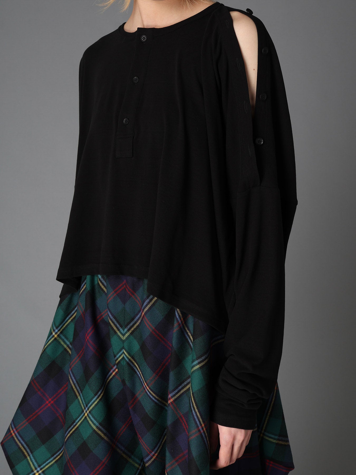BRUSHED STRETCH JERSEY SHOULDER OPEN SHORT T – THE SHOP YOHJI YAMAMOTO