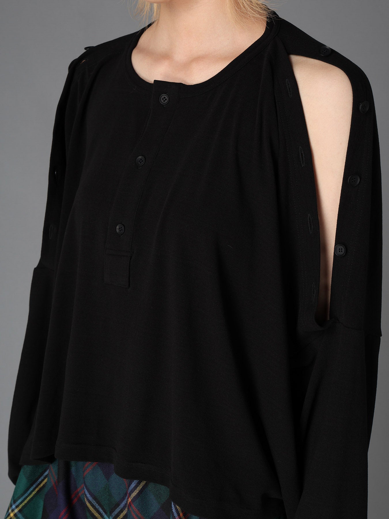 BRUSHED STRETCH JERSEY SHOULDER OPEN SHORT T – THE SHOP YOHJI YAMAMOTO