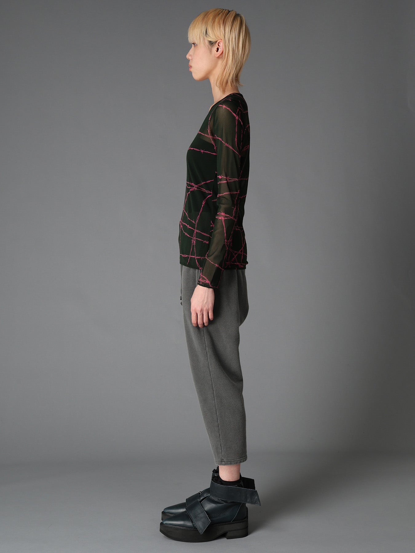 BARBED WIRE PRINT TIGHT LONG SLEEVE T