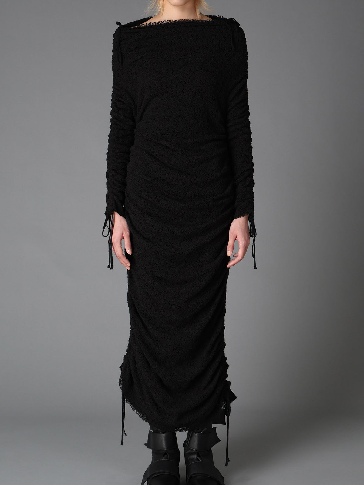 LACE+RIB KNIT GATHERED SLIM FIT DRESS