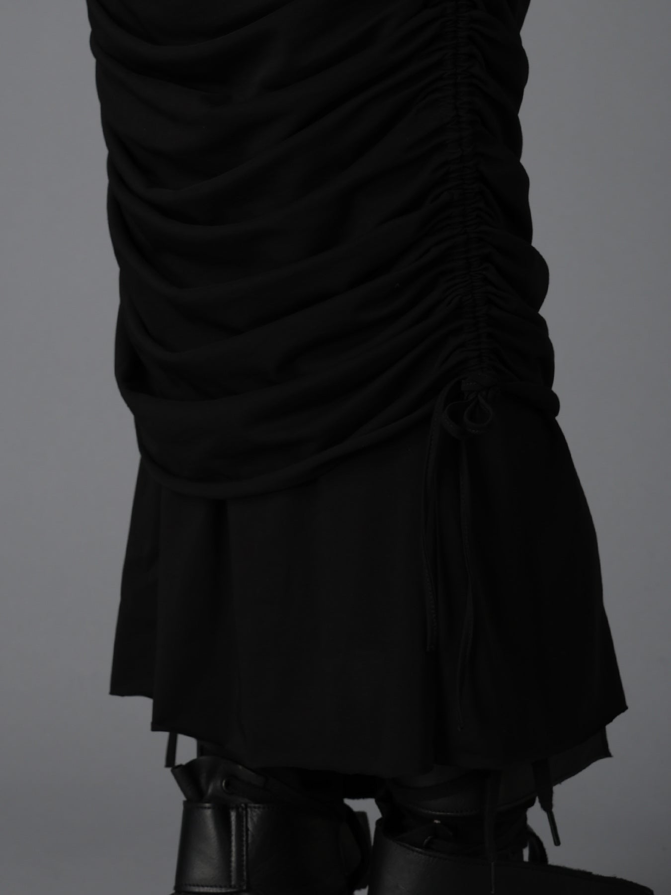 BIAS JERSEY GATHERED LAYERED SKIRT