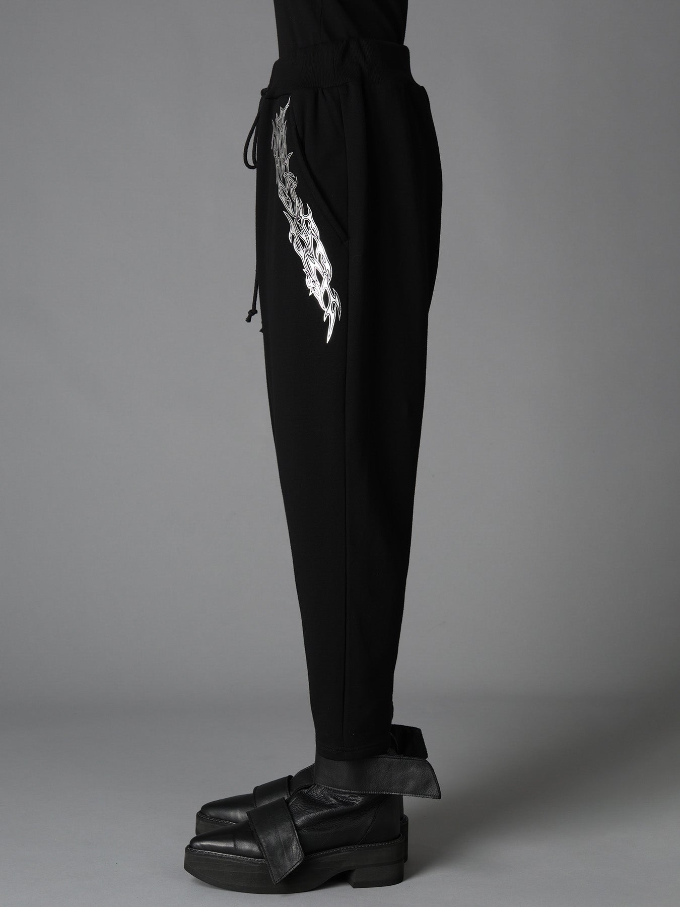 TRIBAL PRINT FRENCH TERRY A