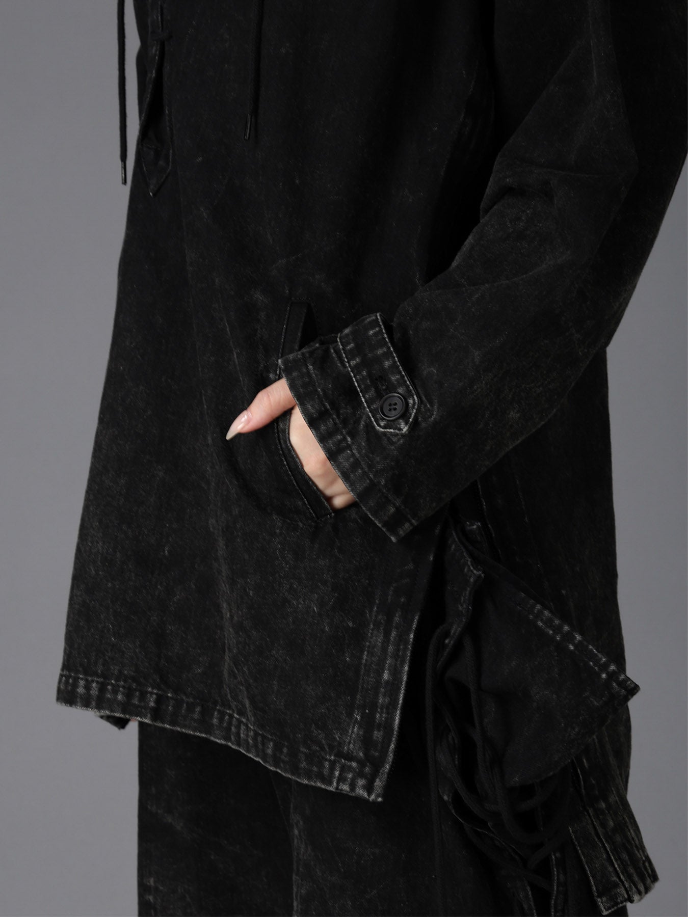 CHEMICAL BLEACHED DENIM LACE UP BLOUSON