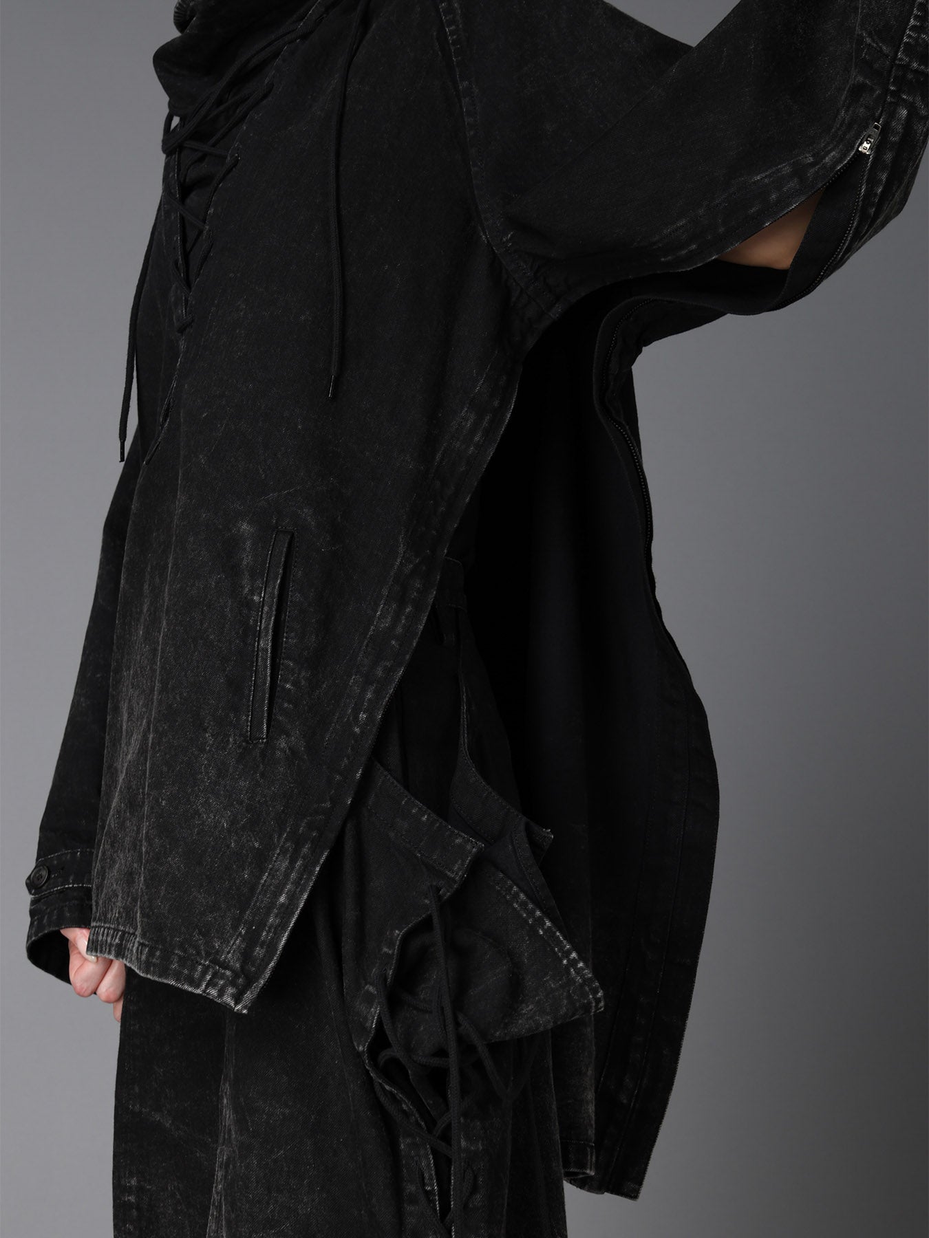 CHEMICAL BLEACHED DENIM LACE UP BLOUSON