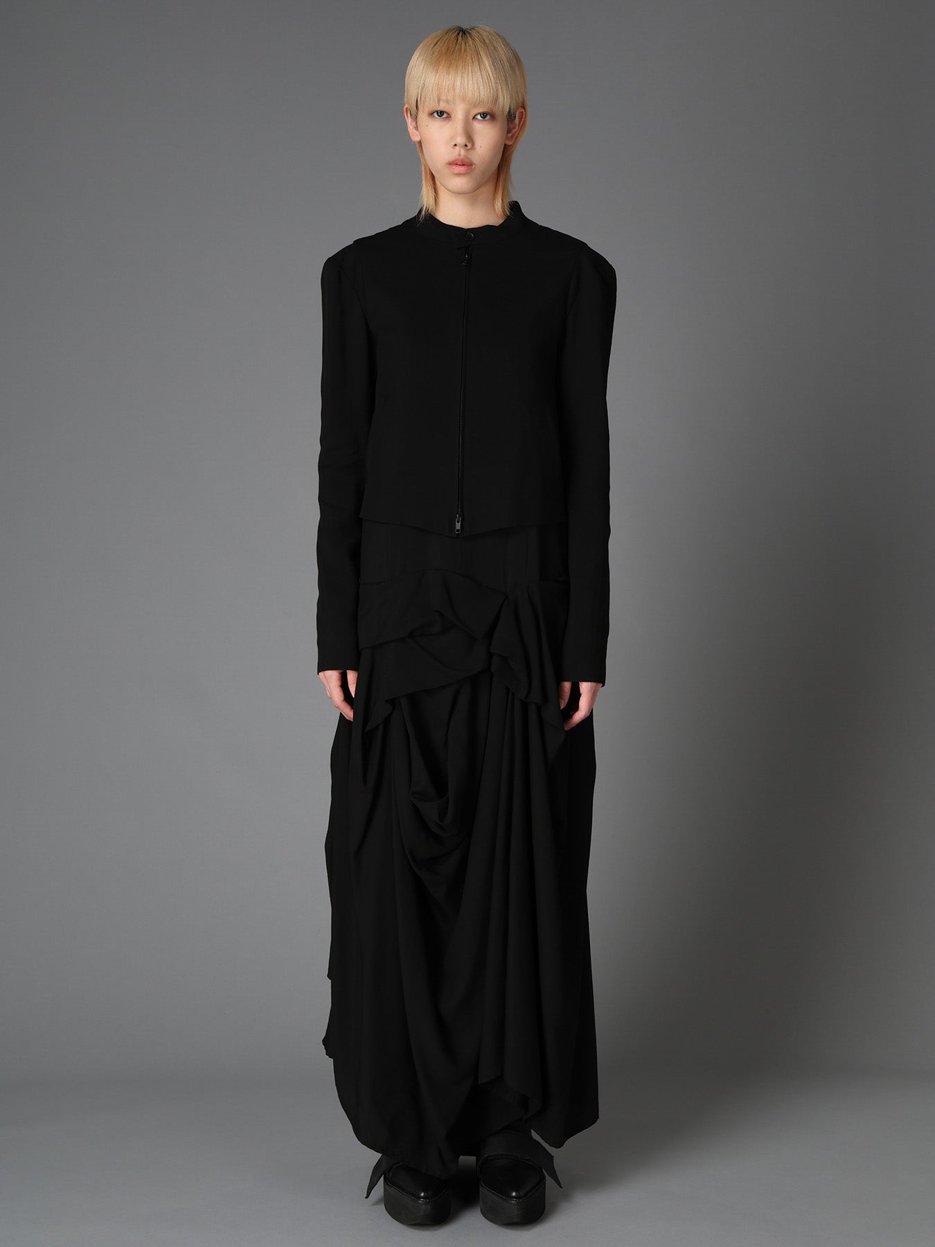 HIGH TWIST GABARDINE GUSSETED STAND COLLAR BLOUSON