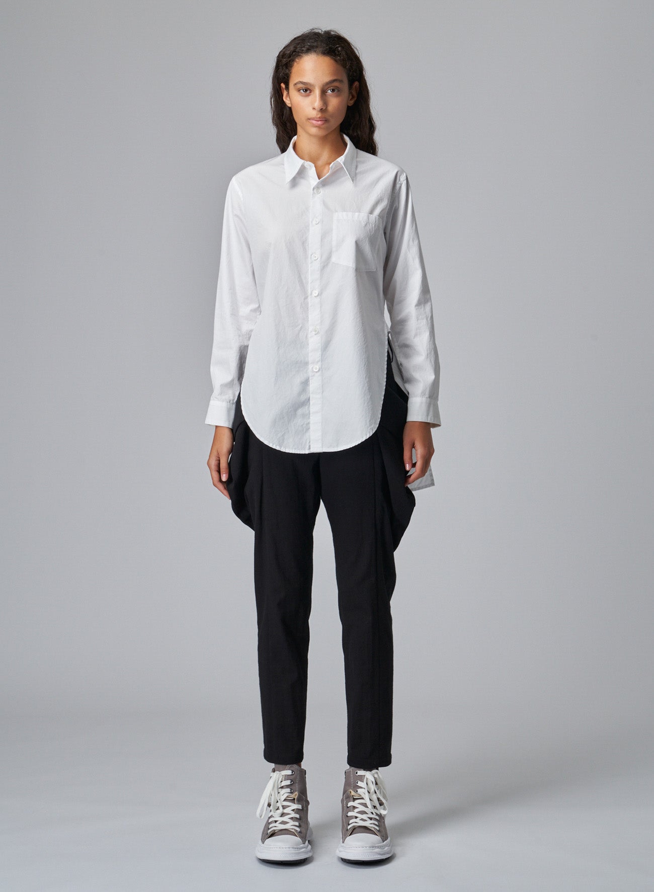 COTTON BROADCLOTH SHIRT WITH ROUND FRONT HEM