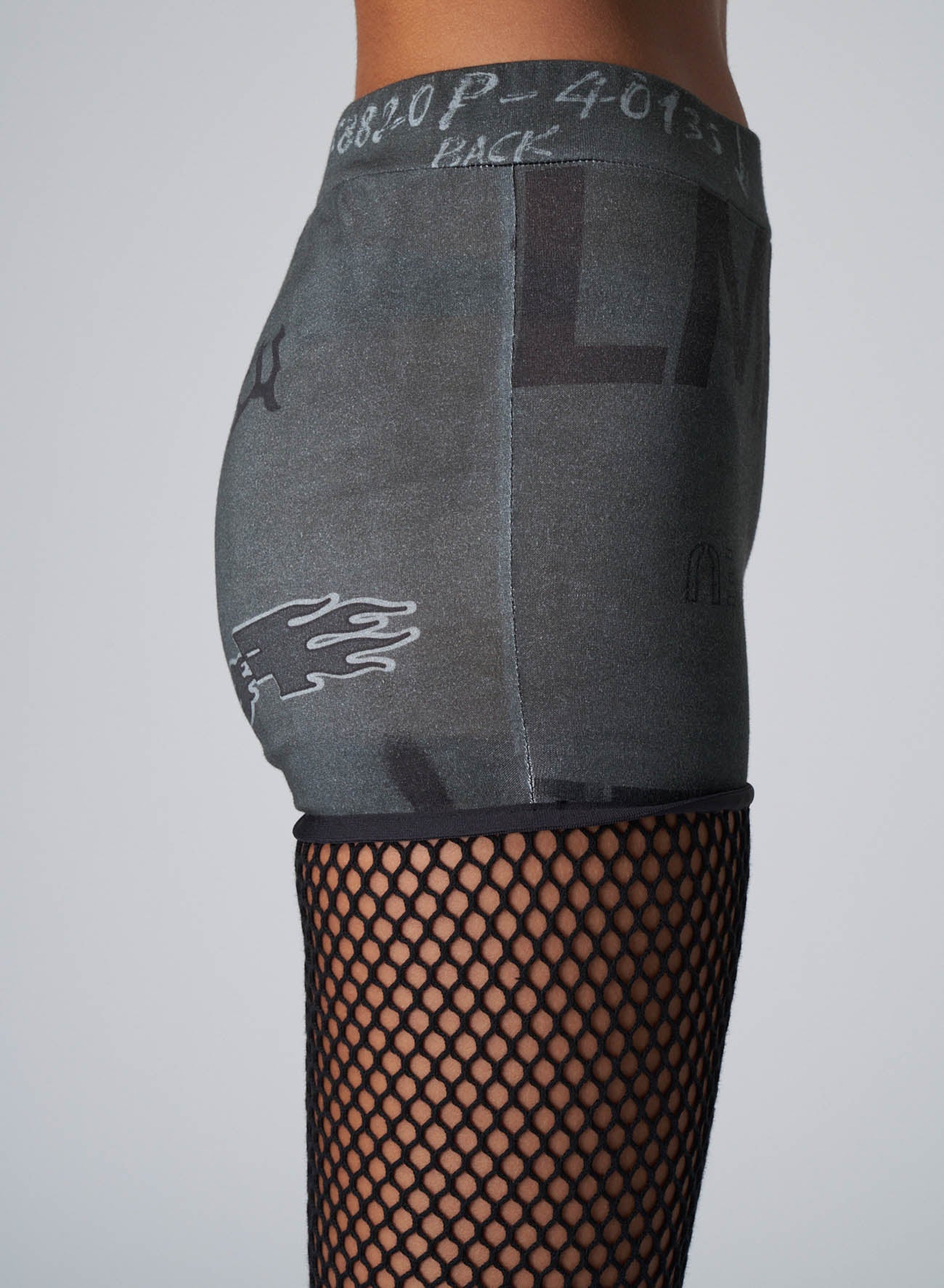 LIMI LOGO PRINT SHORTS/MESH LEGGINGS