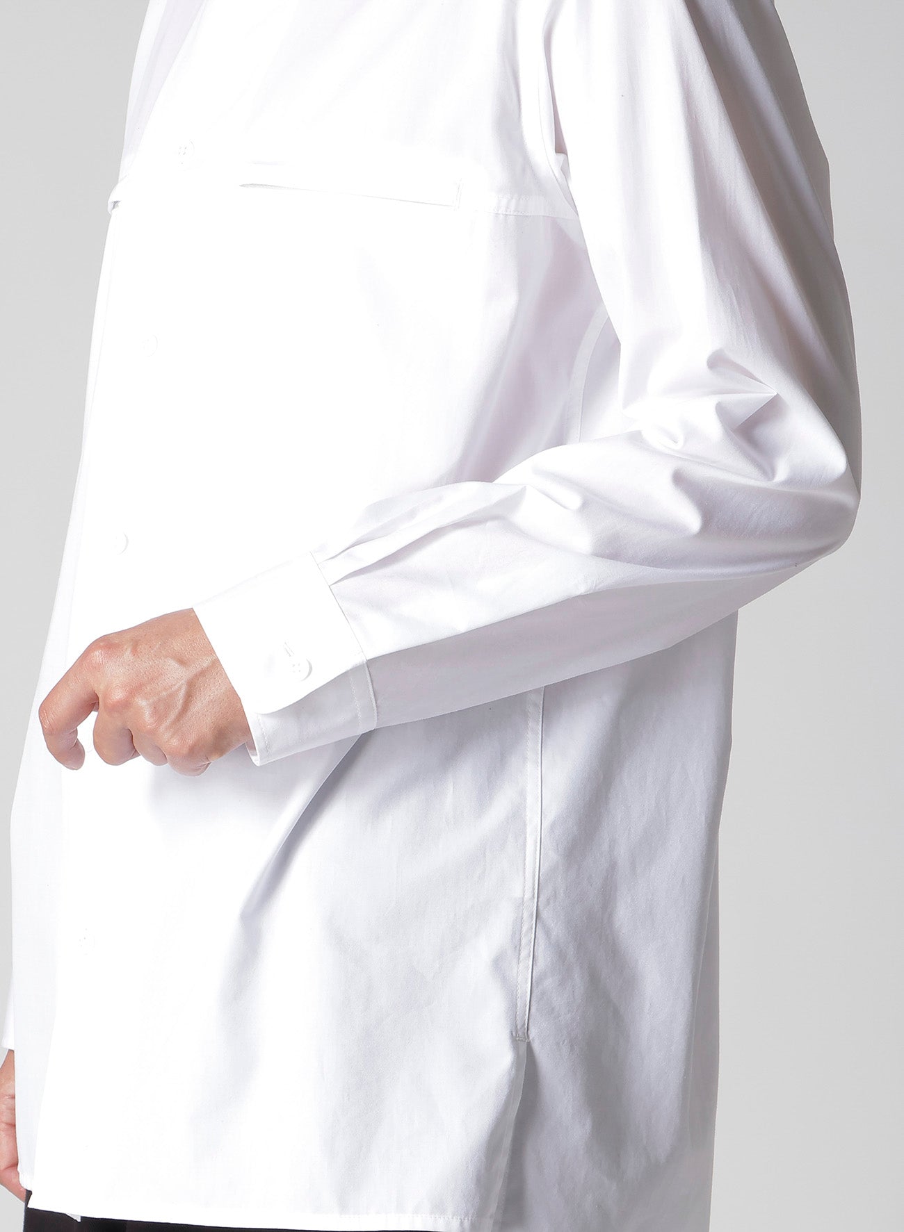 100/2 BROAD DOUBLE CHEST ZIP POCKET