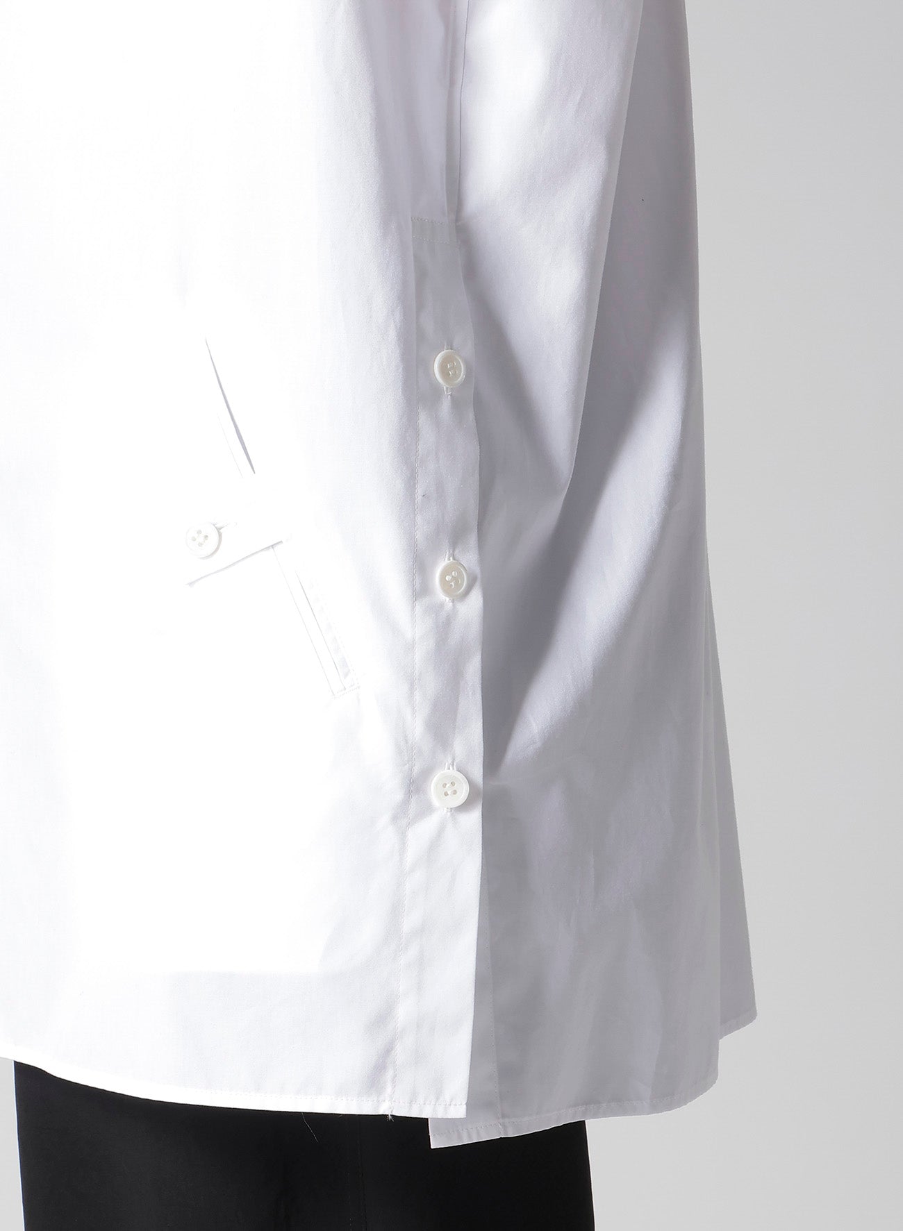 100/2 BROAD SHIRT WITH TAB DETAIL