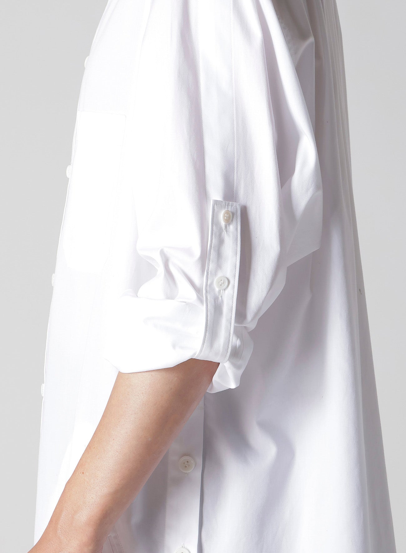 100/2 BROAD SHIRT WITH TAB DETAIL