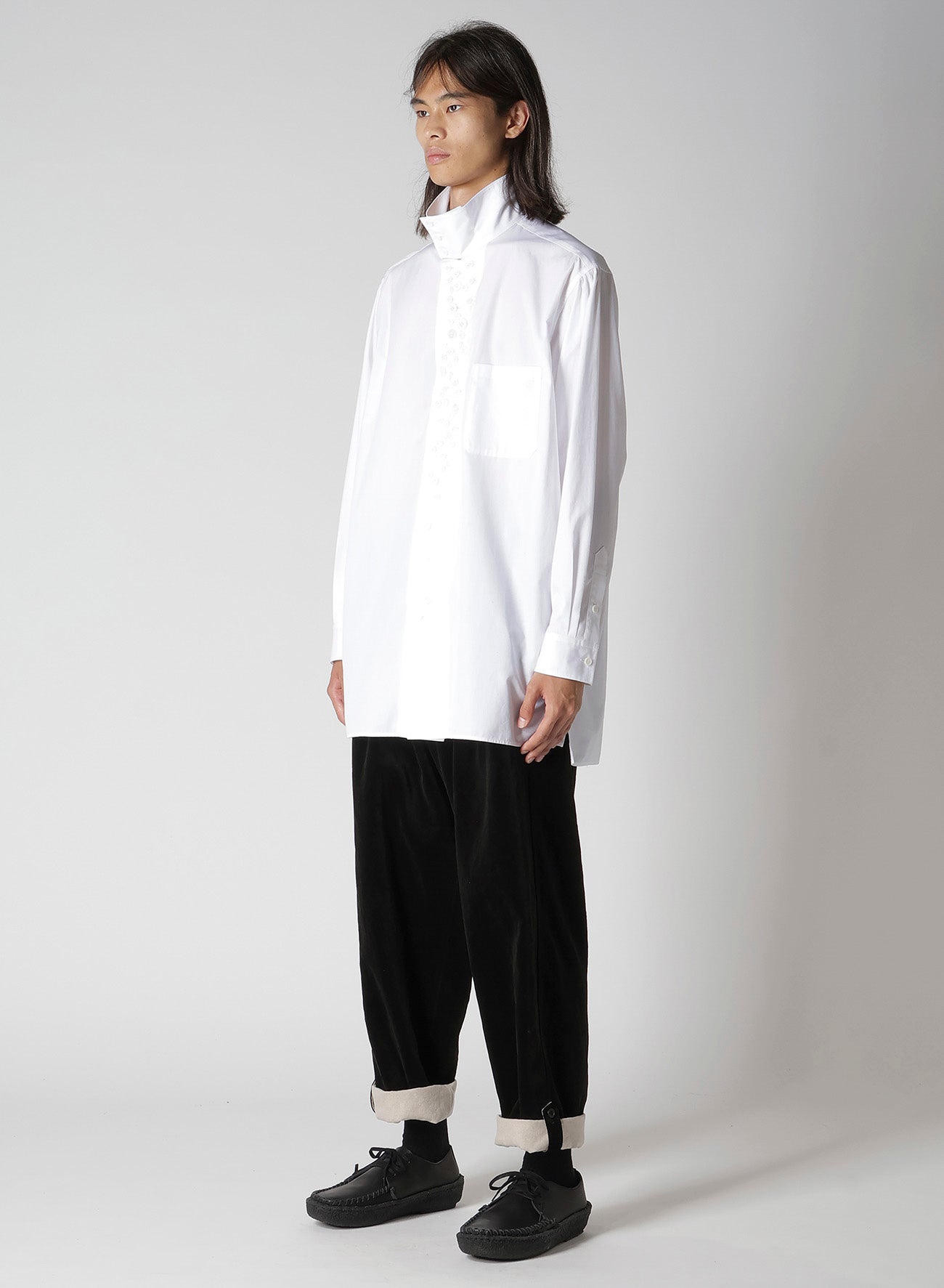 100/2 BROAD LONG SLEEVE SHIRT WITH MANY BUTTONS