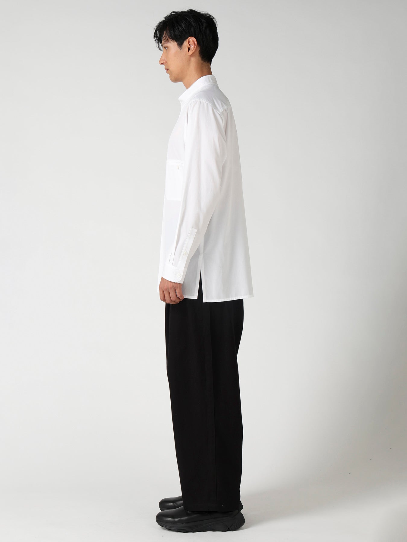 CHEST PANEL STAND-COLLAR SHIRT