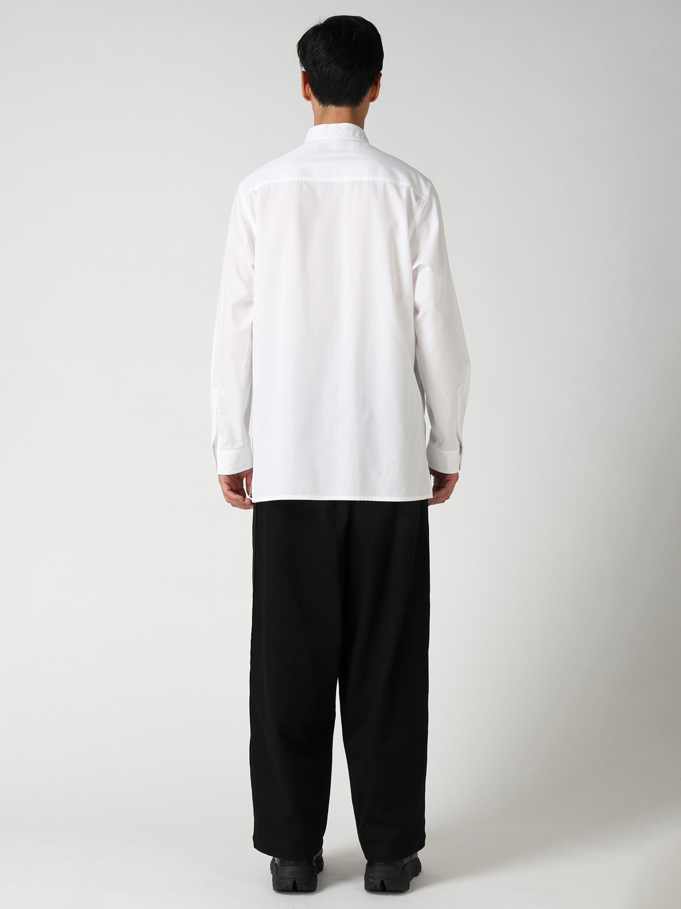 CHEST PANEL STAND-COLLAR SHIRT