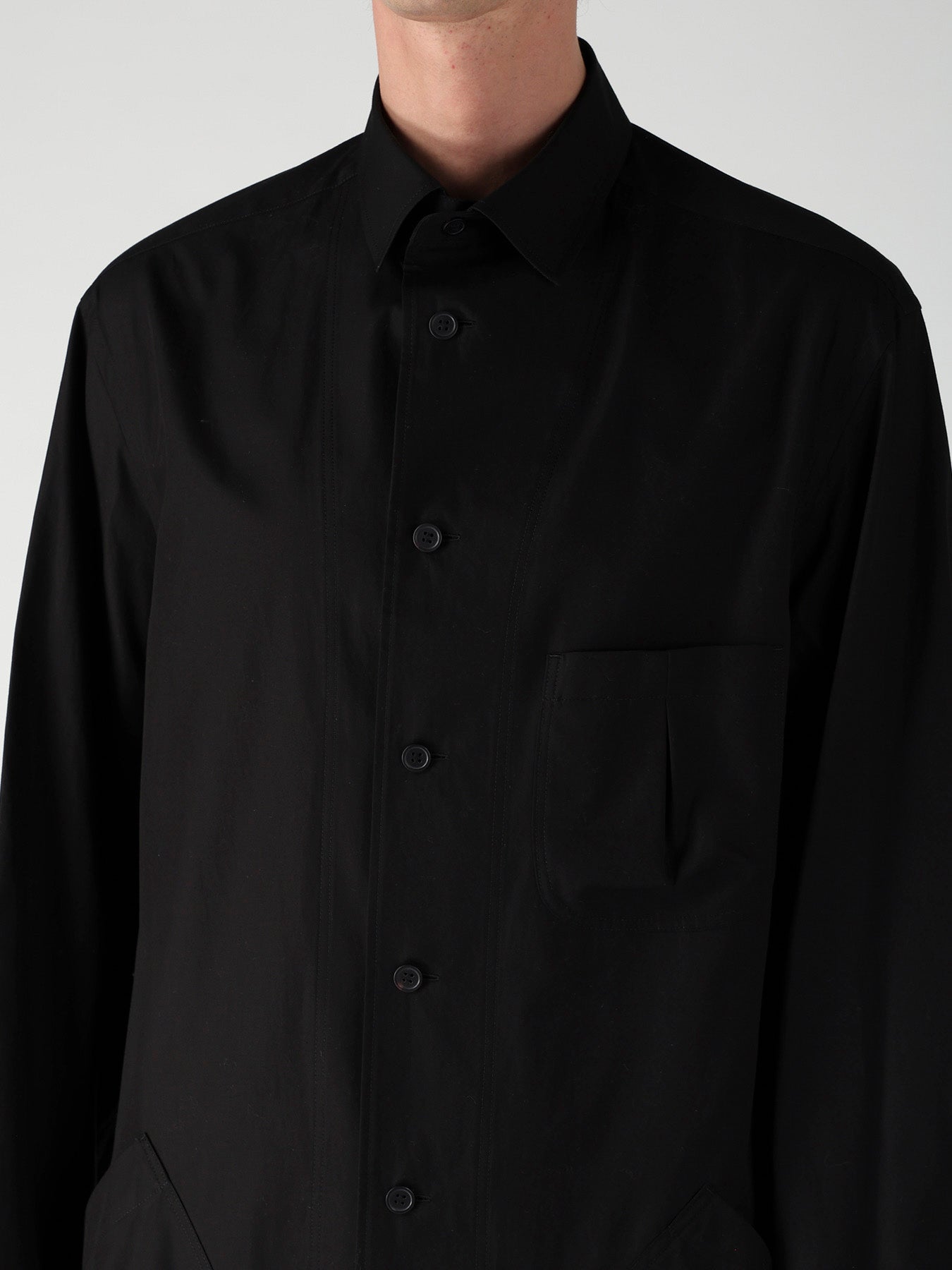 FRONT-POCKET LONG SHIRT