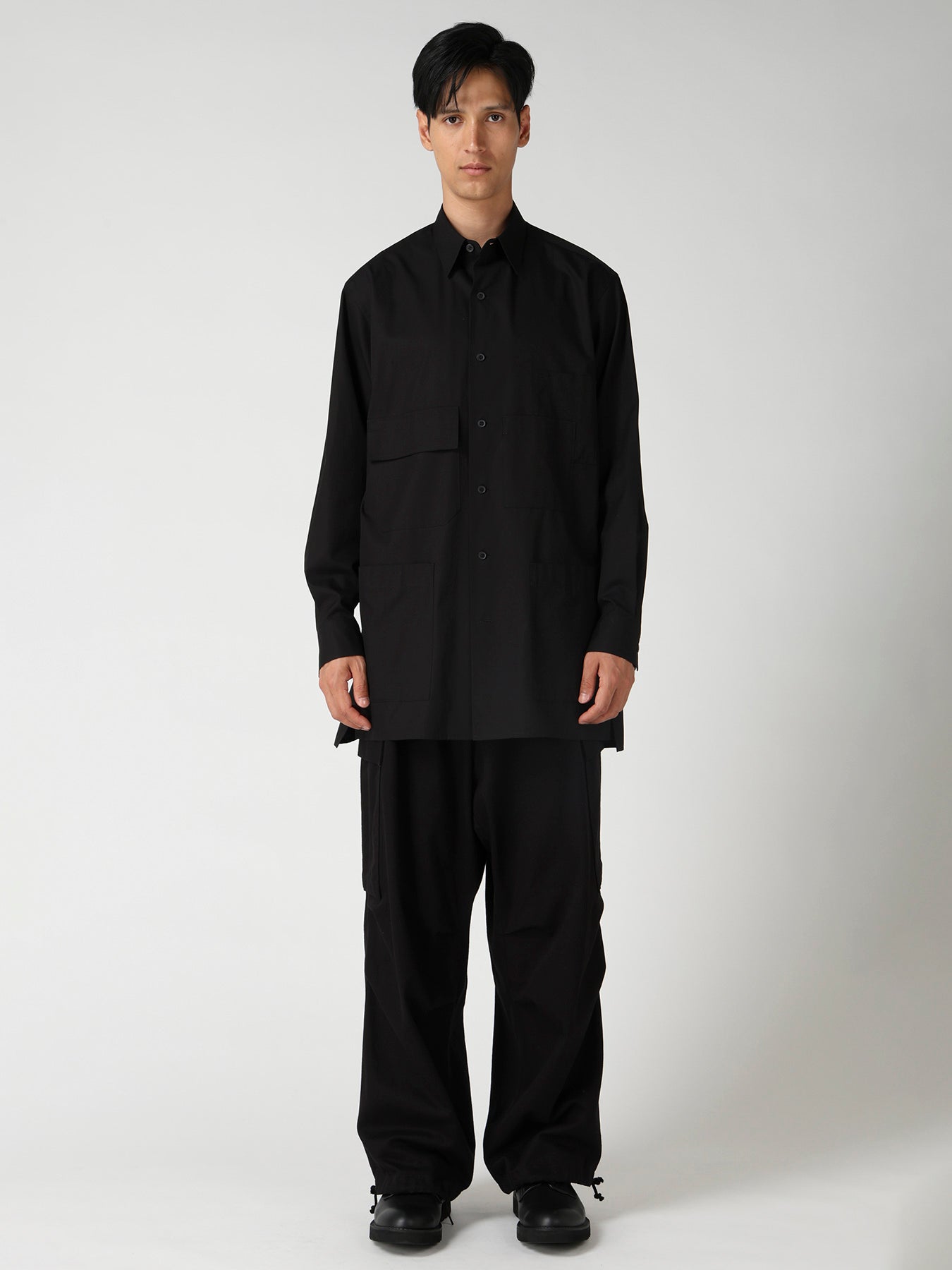 MULTI-POCKET SHIRT