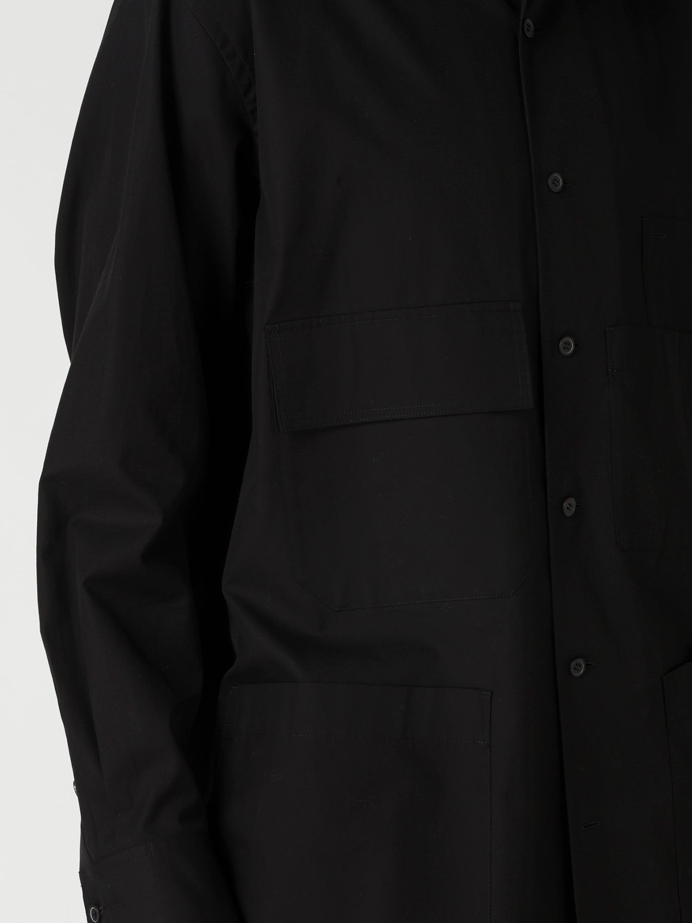 MULTI-POCKET SHIRT