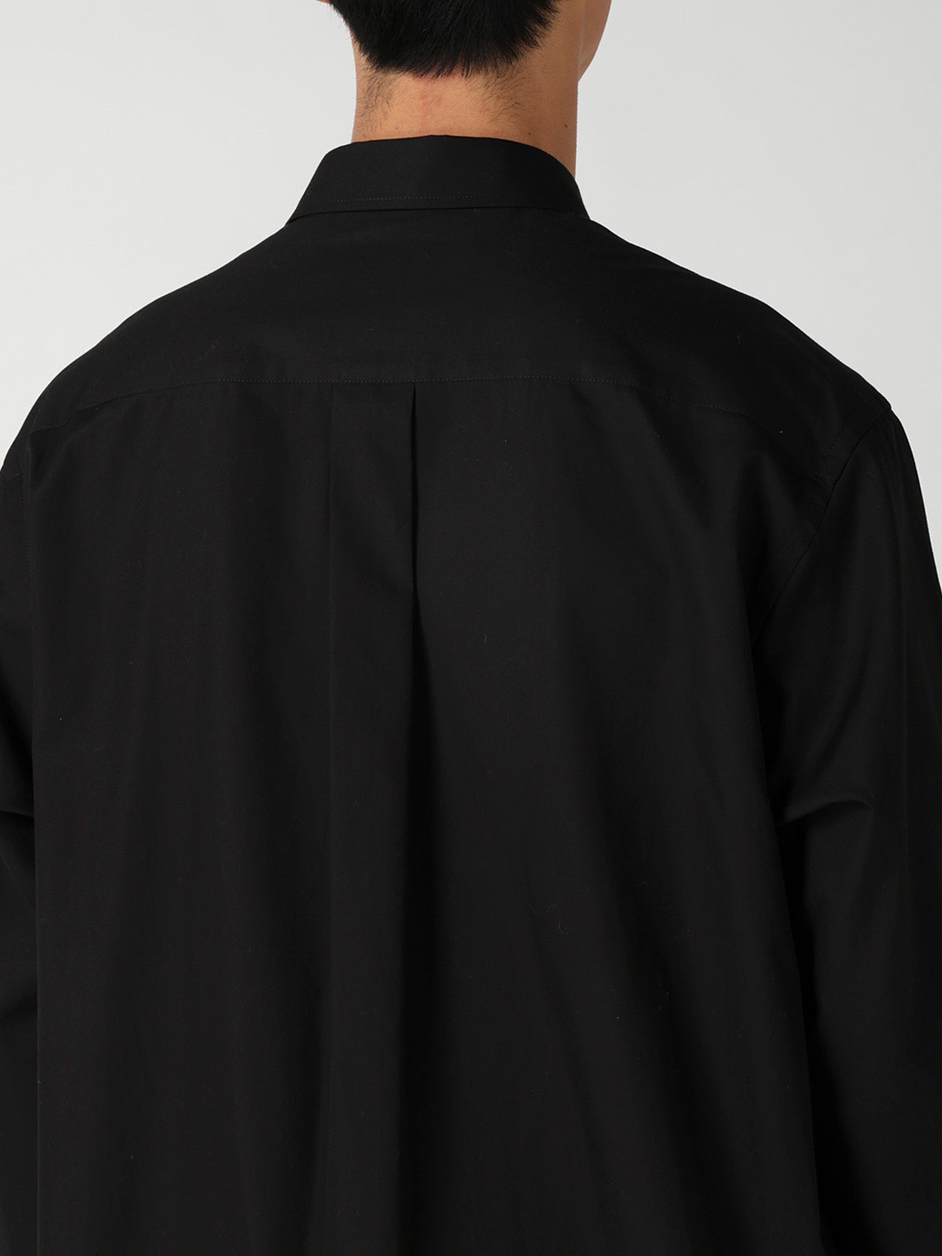 MULTI-POCKET SHIRT