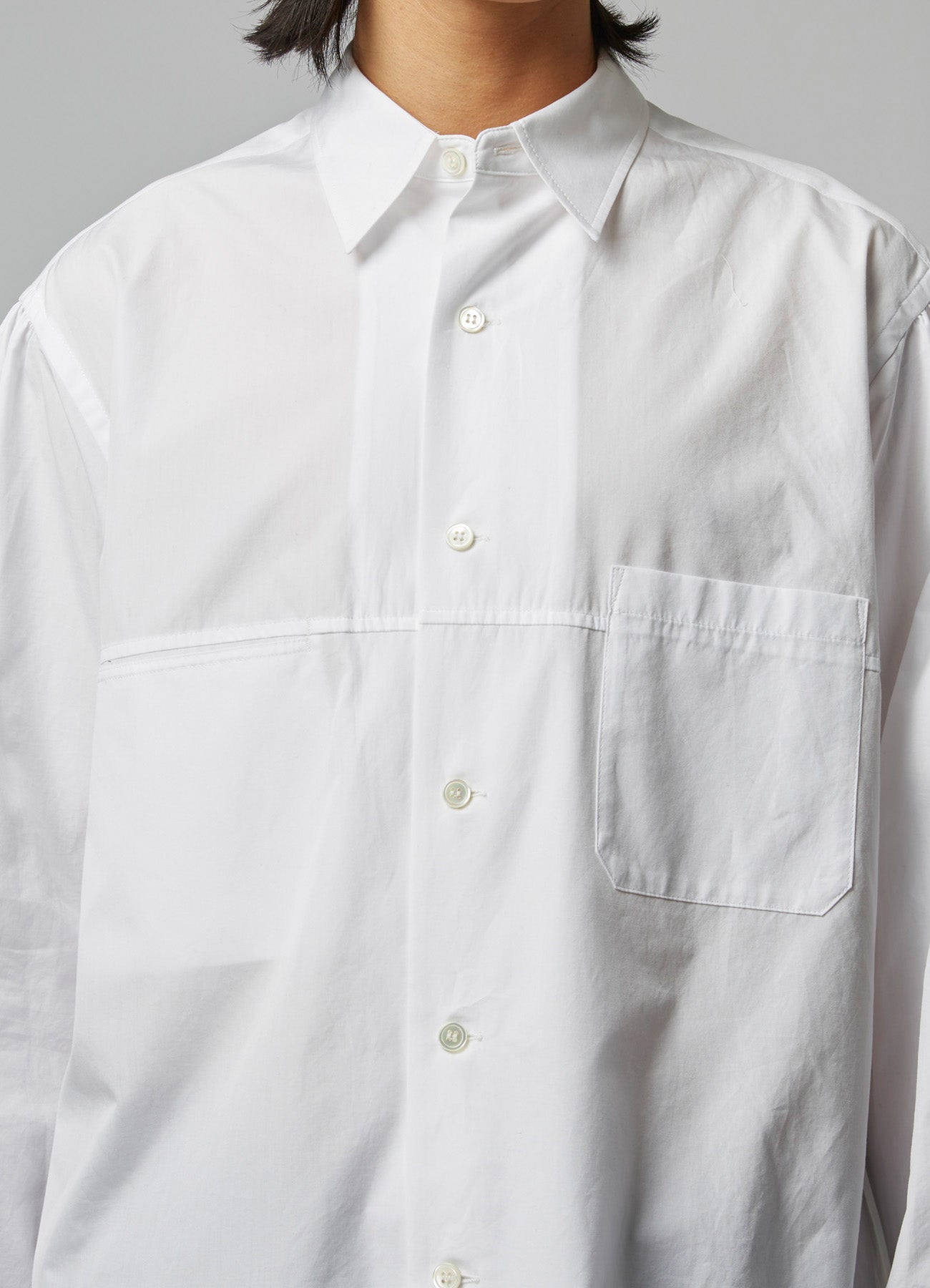 CLASSIC COTTON BROADCLOTH SHIRT WITH WIDE SLEEVE PLACKETS