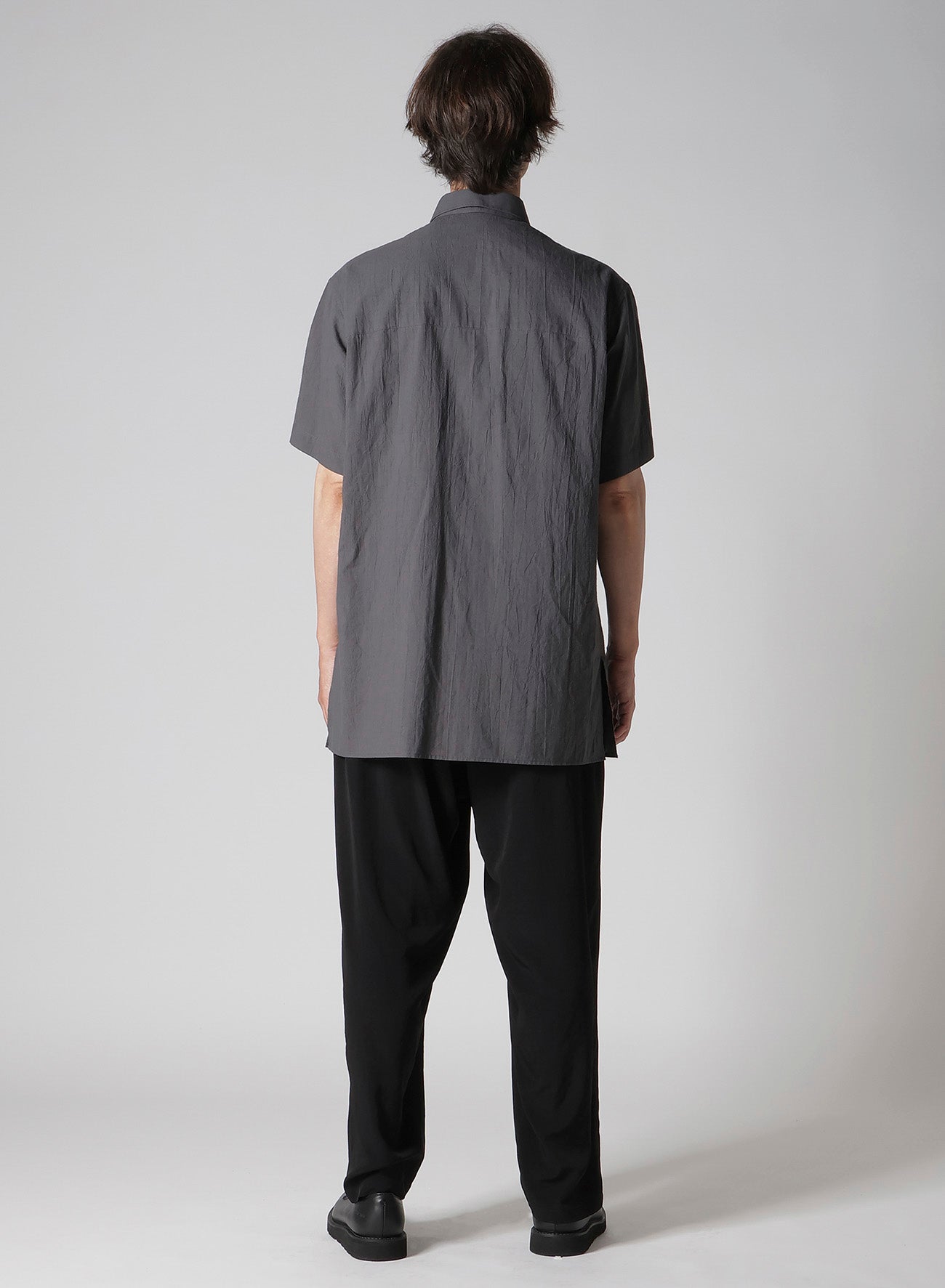 60 WRINKLE LAWN SHORT SLEEVE SHIRT WITH RANDOM BUTTONS – THE SHOP