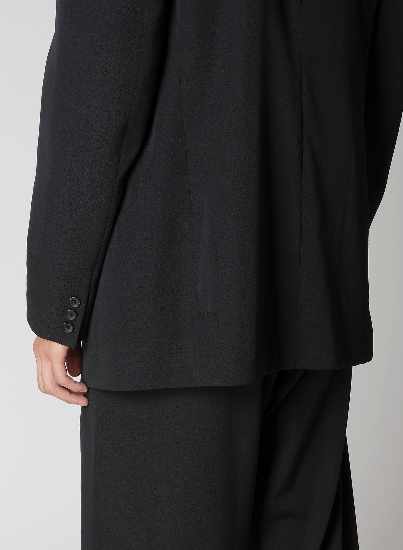 WOOL GABARDINE LEFT AND RIGHT CHANGE POCKET JACKET