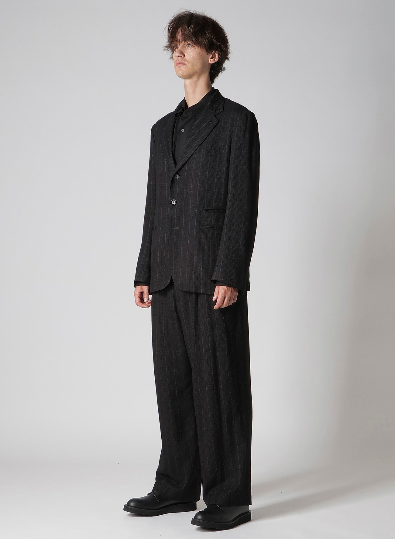 ZIP OPENED CUFF 3-BUTTON JACKET