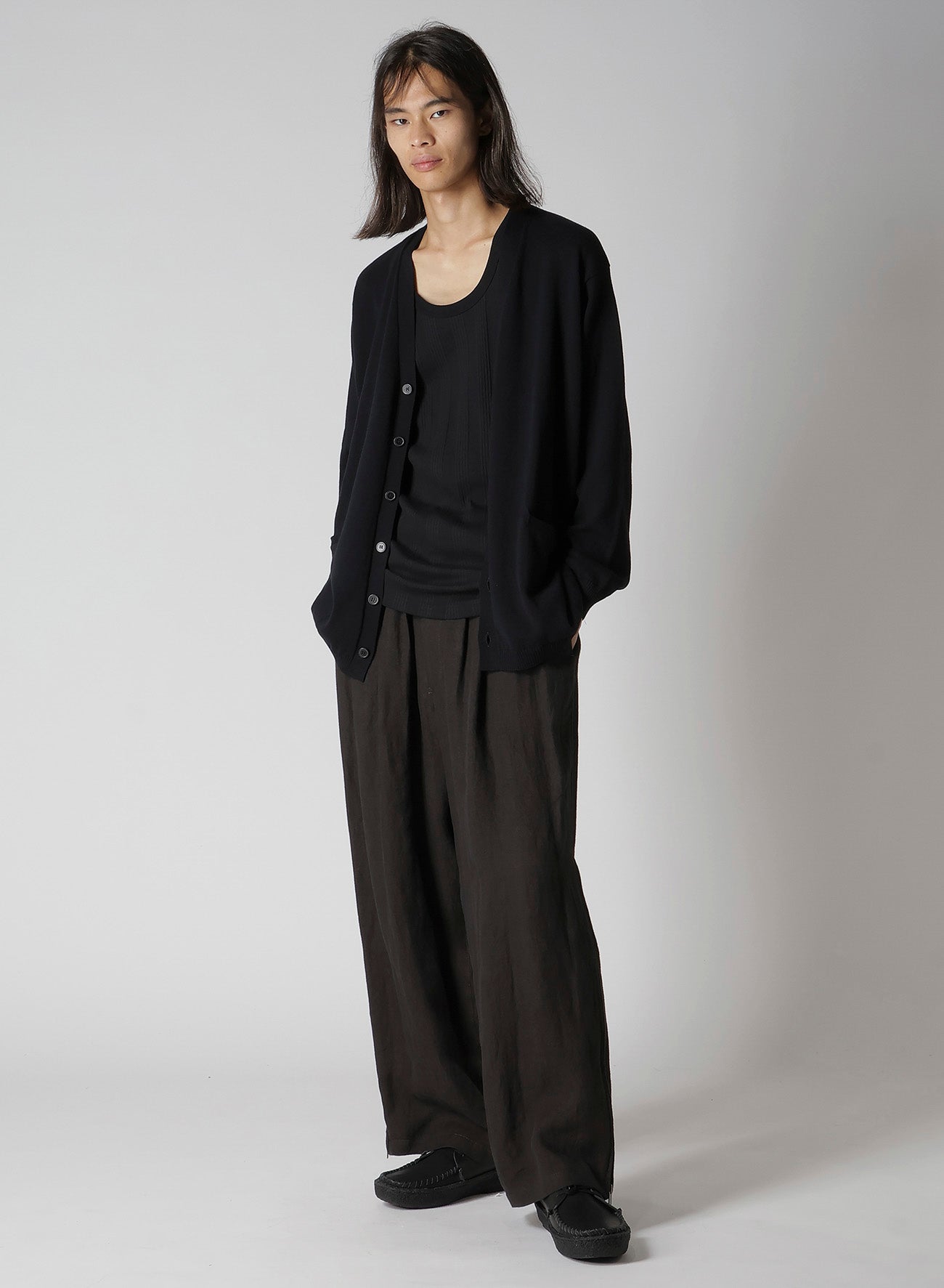 Y's for men LOGO V-NECK CARDIGAN – THE SHOP YOHJI YAMAMOTO