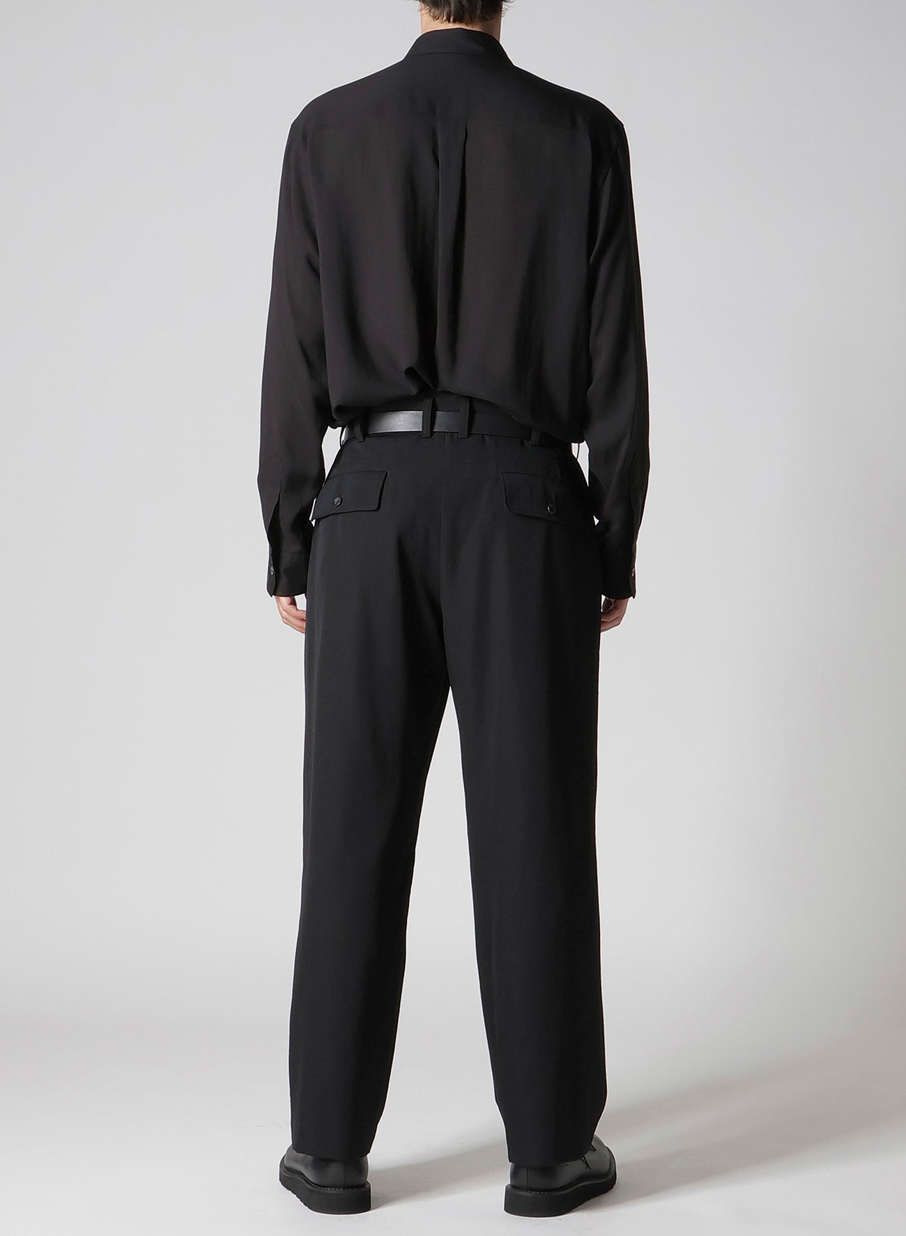 WOOL GABARDINE COIN POCKET TUCK PANTS