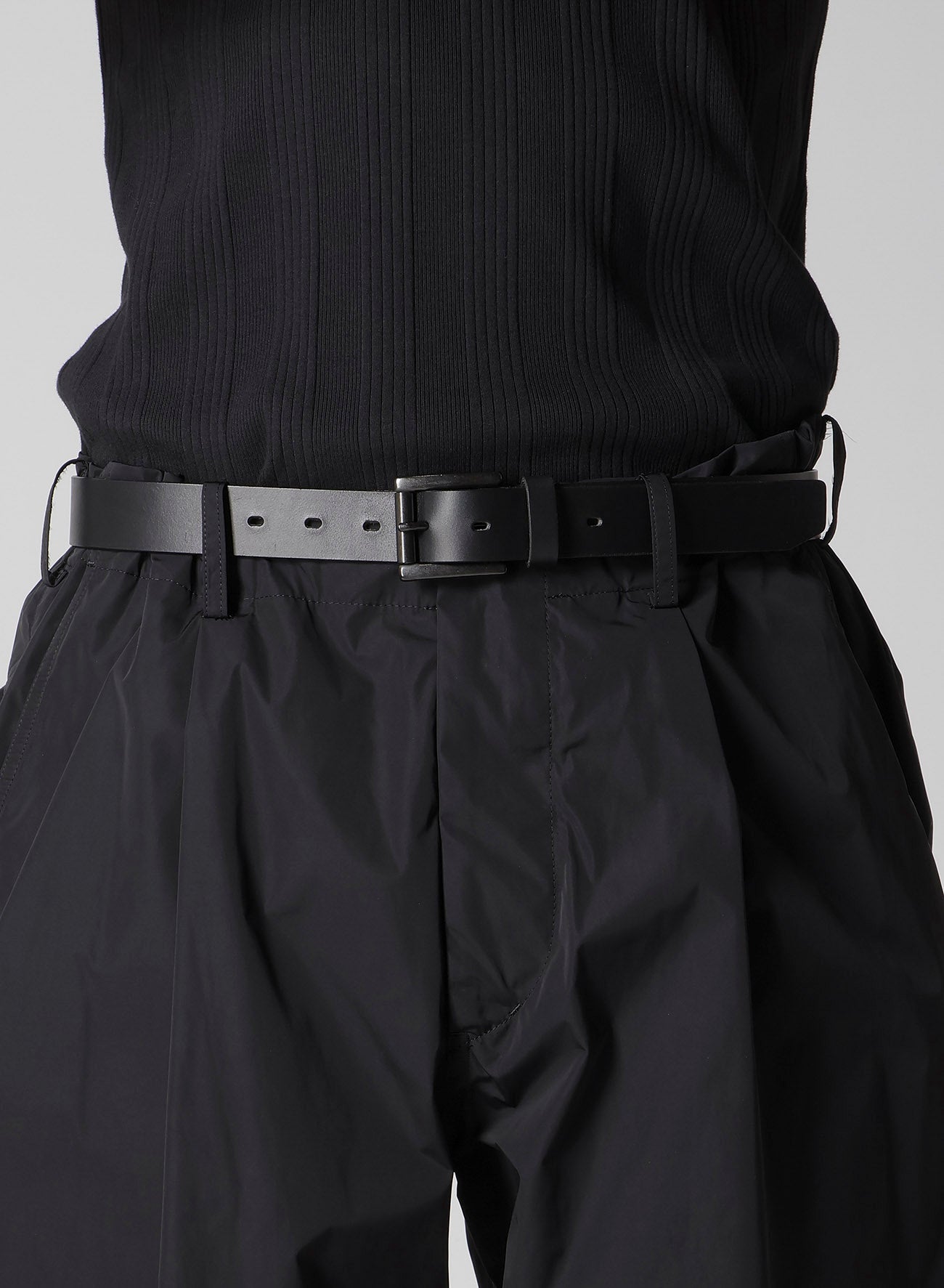 NYLON TAFFETA SIDE ZIP PANTS