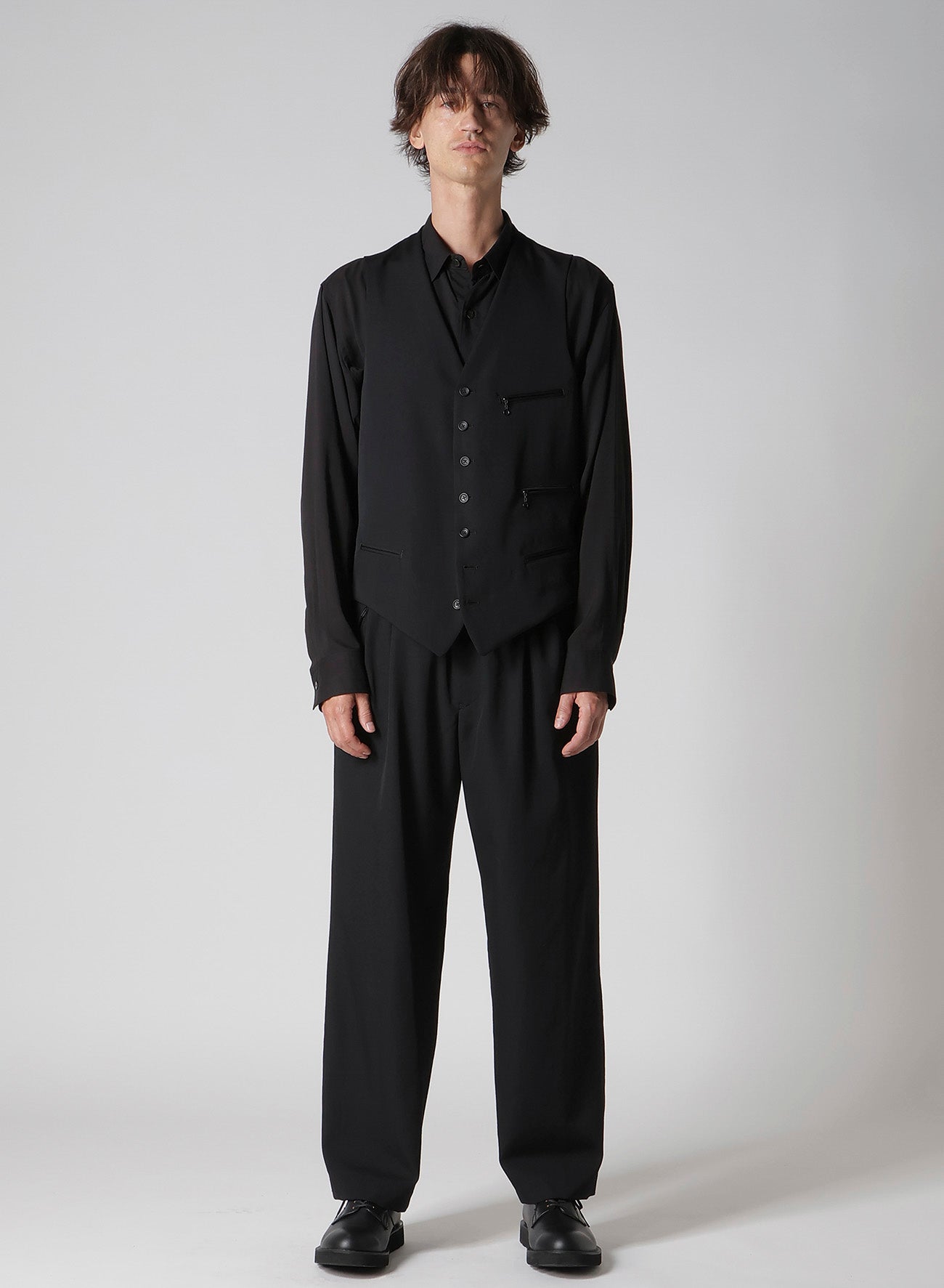 WOOL GABARDINE ZIP POCKET VEST