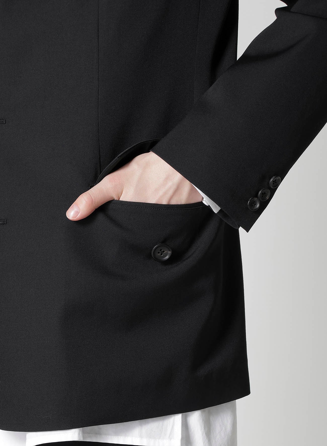 WOOL GABARDINE JACKET WITH A RIGHT LAPEL TAB